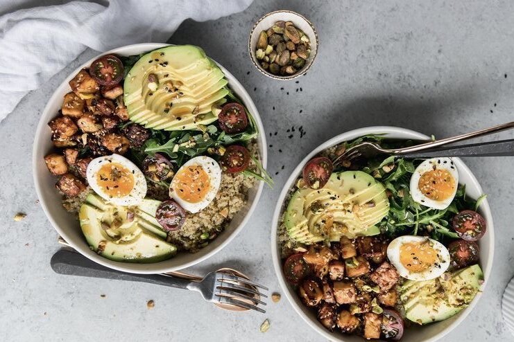 Anti-Aging Foods: What to Eat (and What not to Eat) to Look Younger