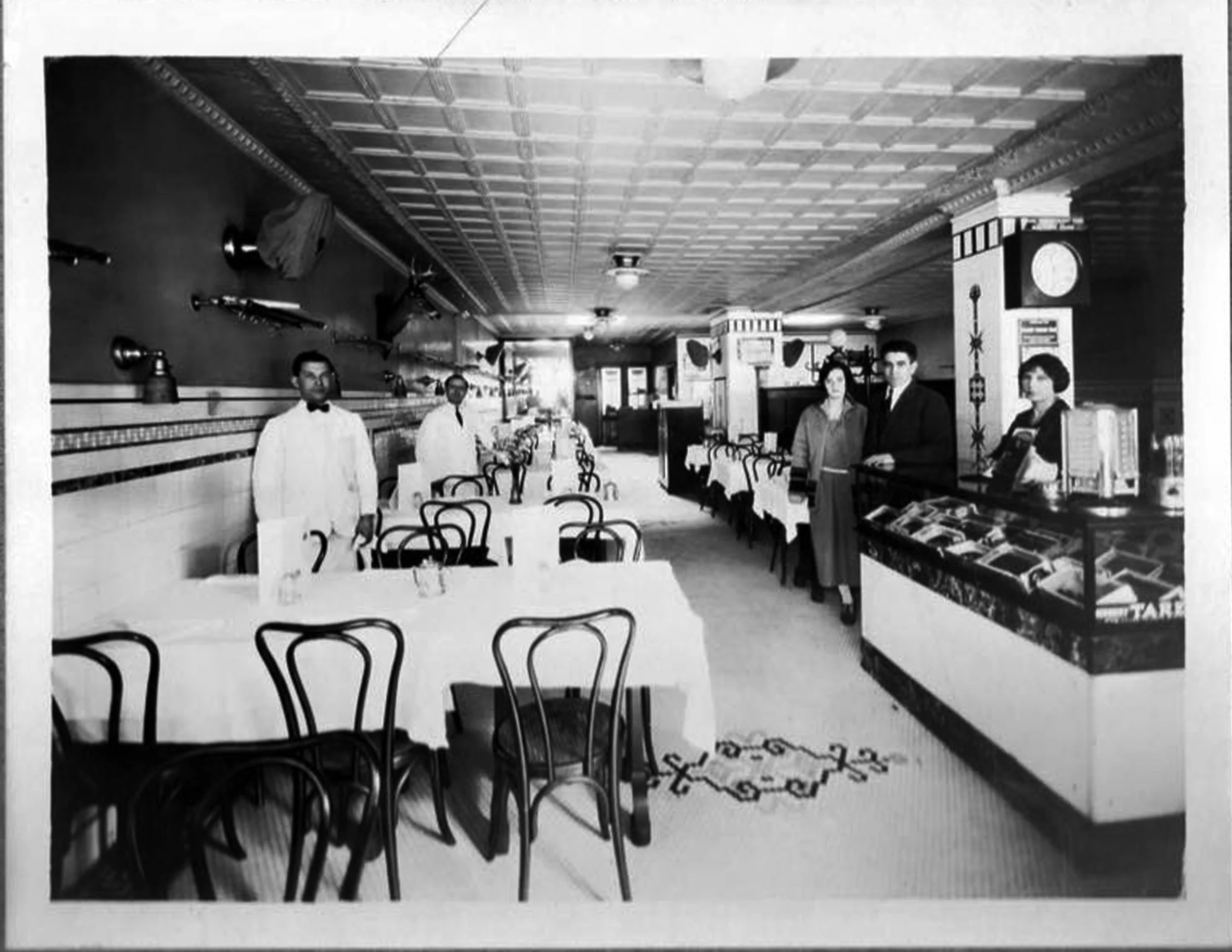 old_restaurant_1.jpg
