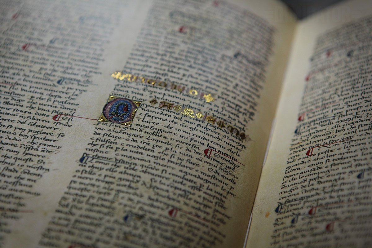 Getty facsimile — HEMA Bookshelf Getty facsimile — HEMA Bookshelf