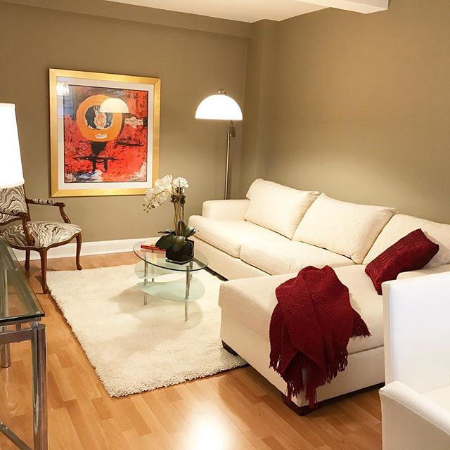 Staging, once again, maximizes cozy spaces and brings out this home&rsquo;s best features! Check out Royce Berler&rsquo;s listings @rcb333 @citihabitats