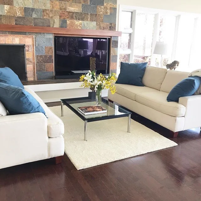 A large great room and excellent views made this multi-bedroom home a fabulous staging to work on! #nyack #nycrealestate #sothebys #staging