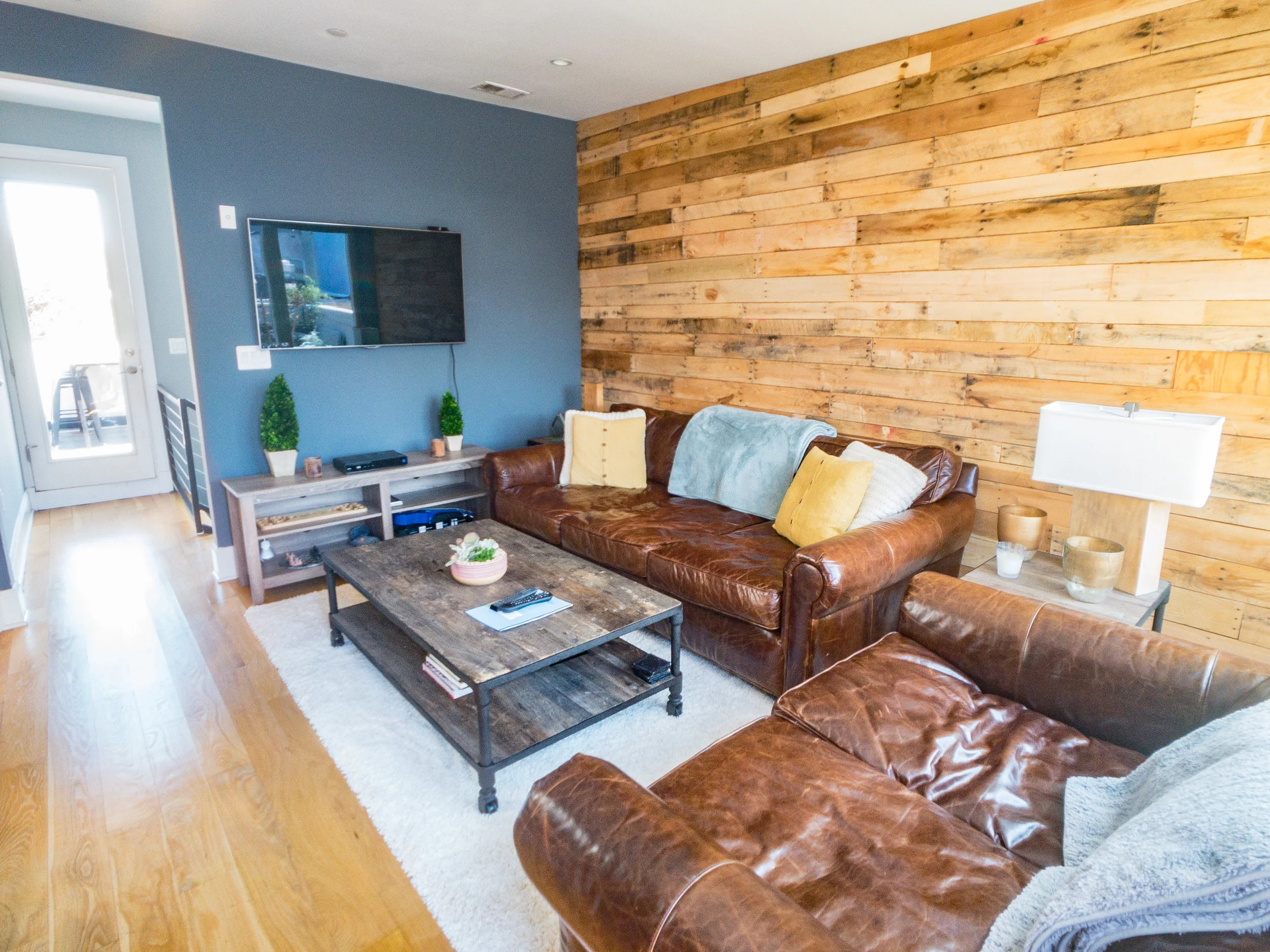 Champlain-St-Airbnb_2.jpg