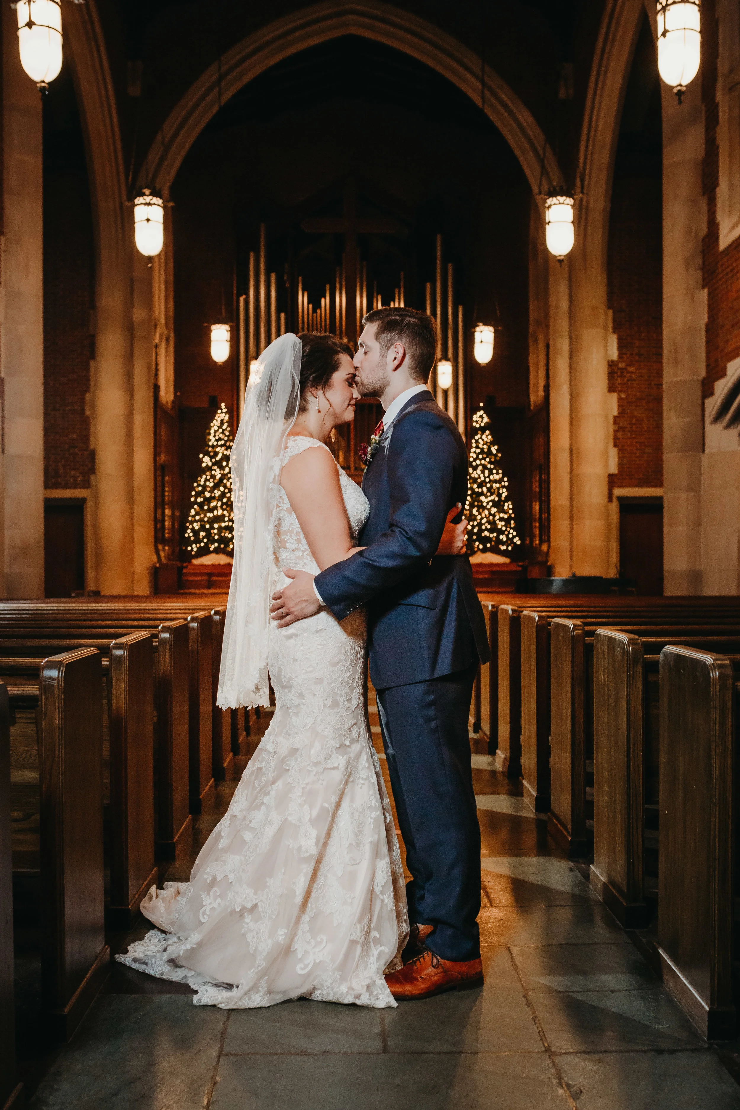 Kimberly + Michael's Warm, Sophisticated Nashville Wedding | Nashville Wedding Photographer