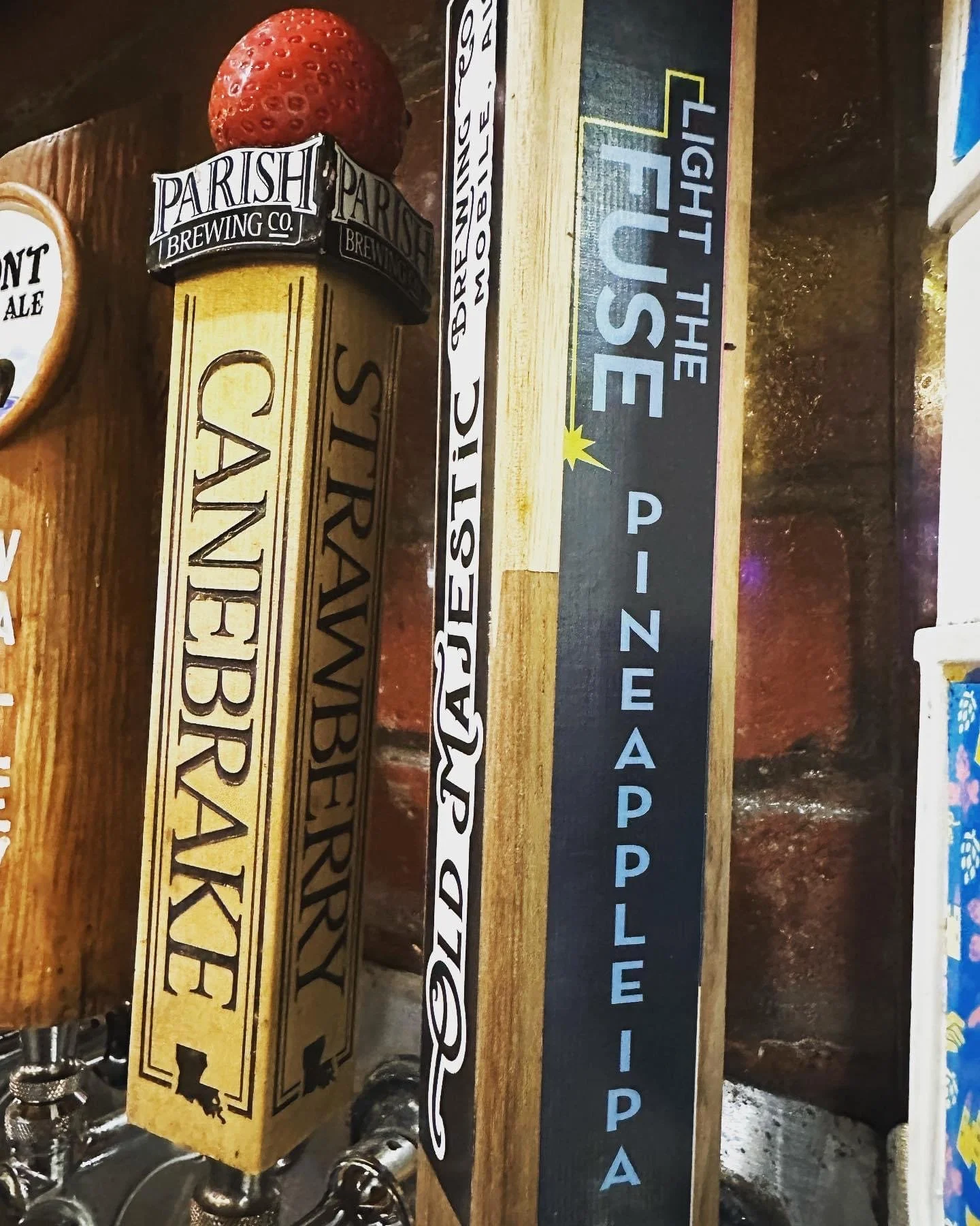 Old Majestic Brewing Company Light the Fuse Hazy Pineapple IPA