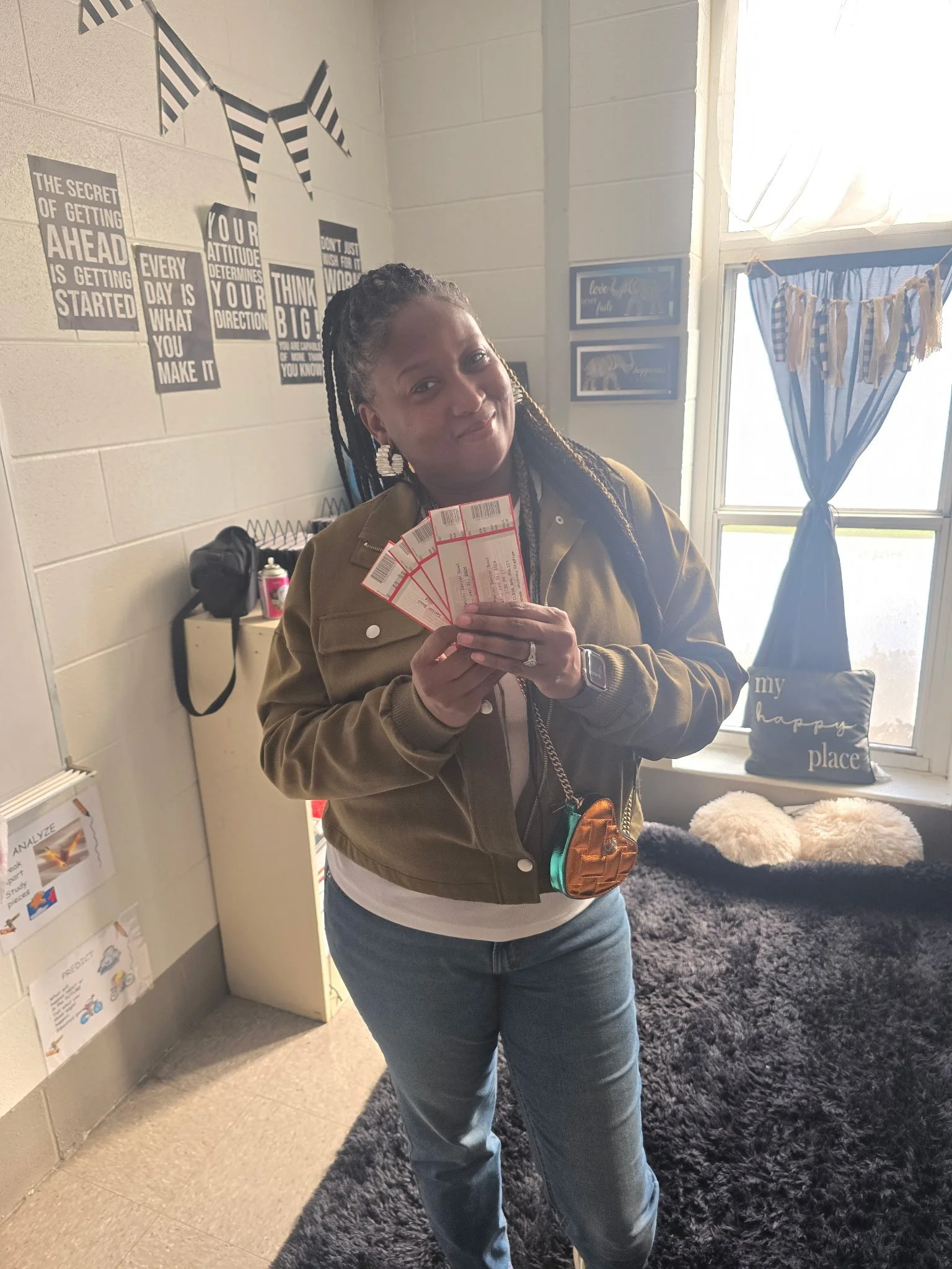 6322553366084661639.JPG