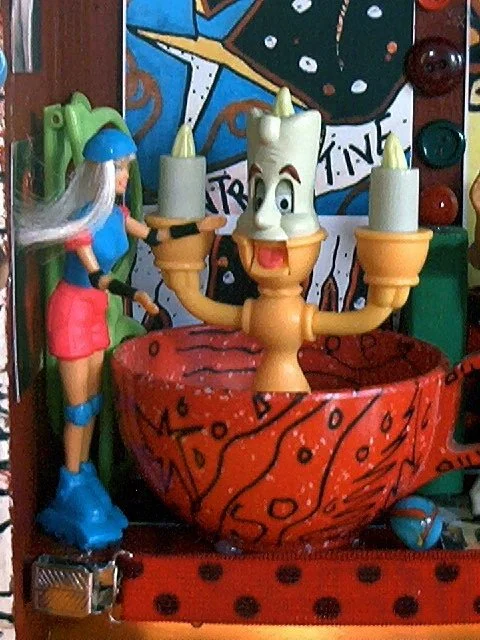 200_boxes3 141 Medium.jpeg