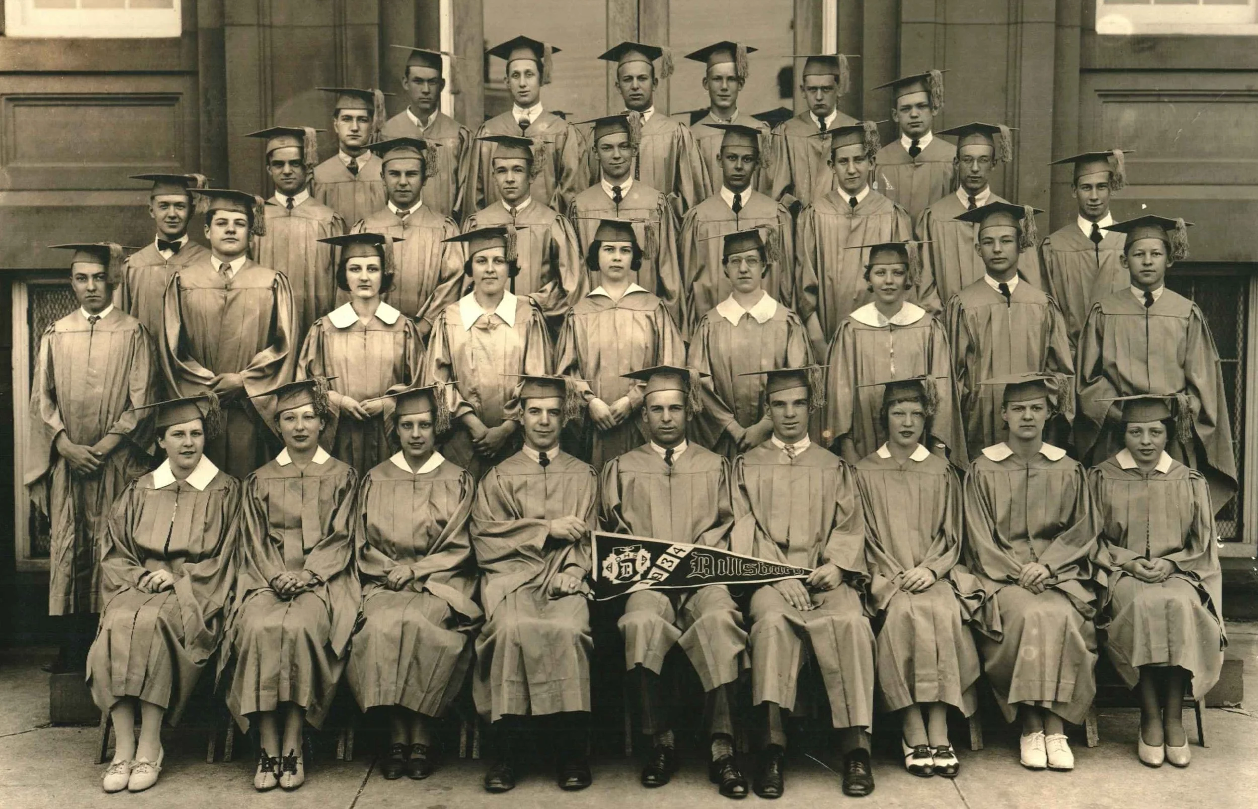 Annabelle Hamm Highschool Graduation (2nd from left on bottom) .JPG