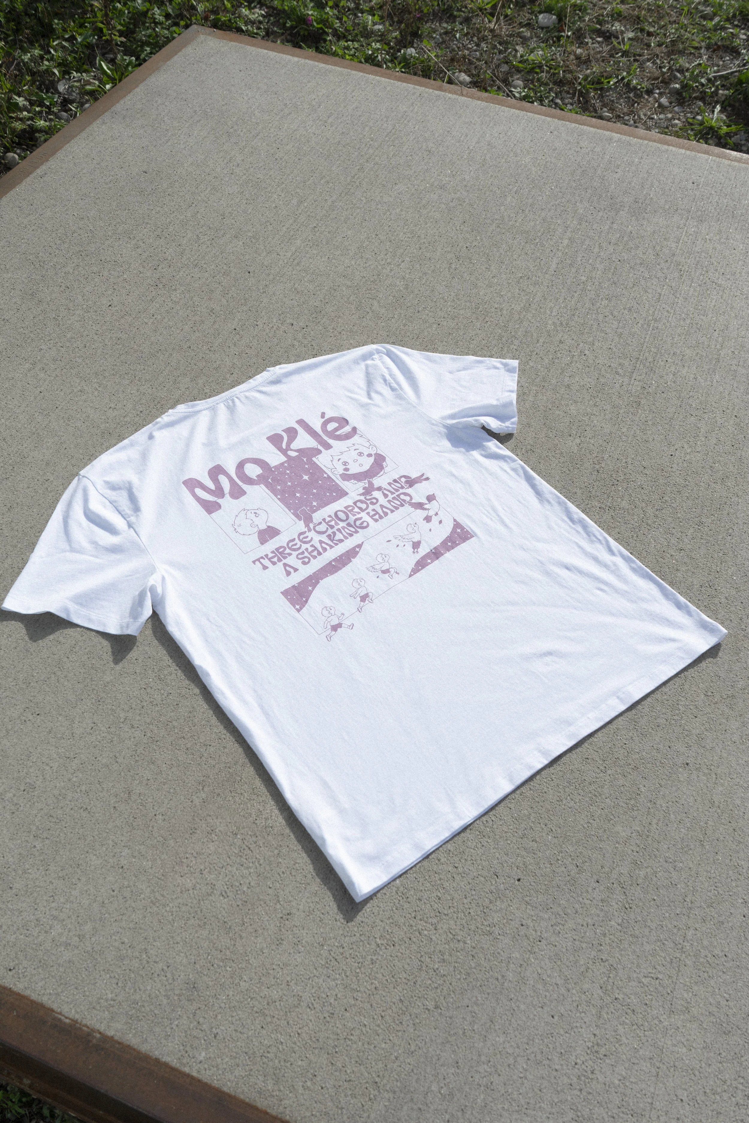 Mo-Klé-T-Shirt-Thre-Chords-And-A-Shaking-Hand-Mood-7.jpg