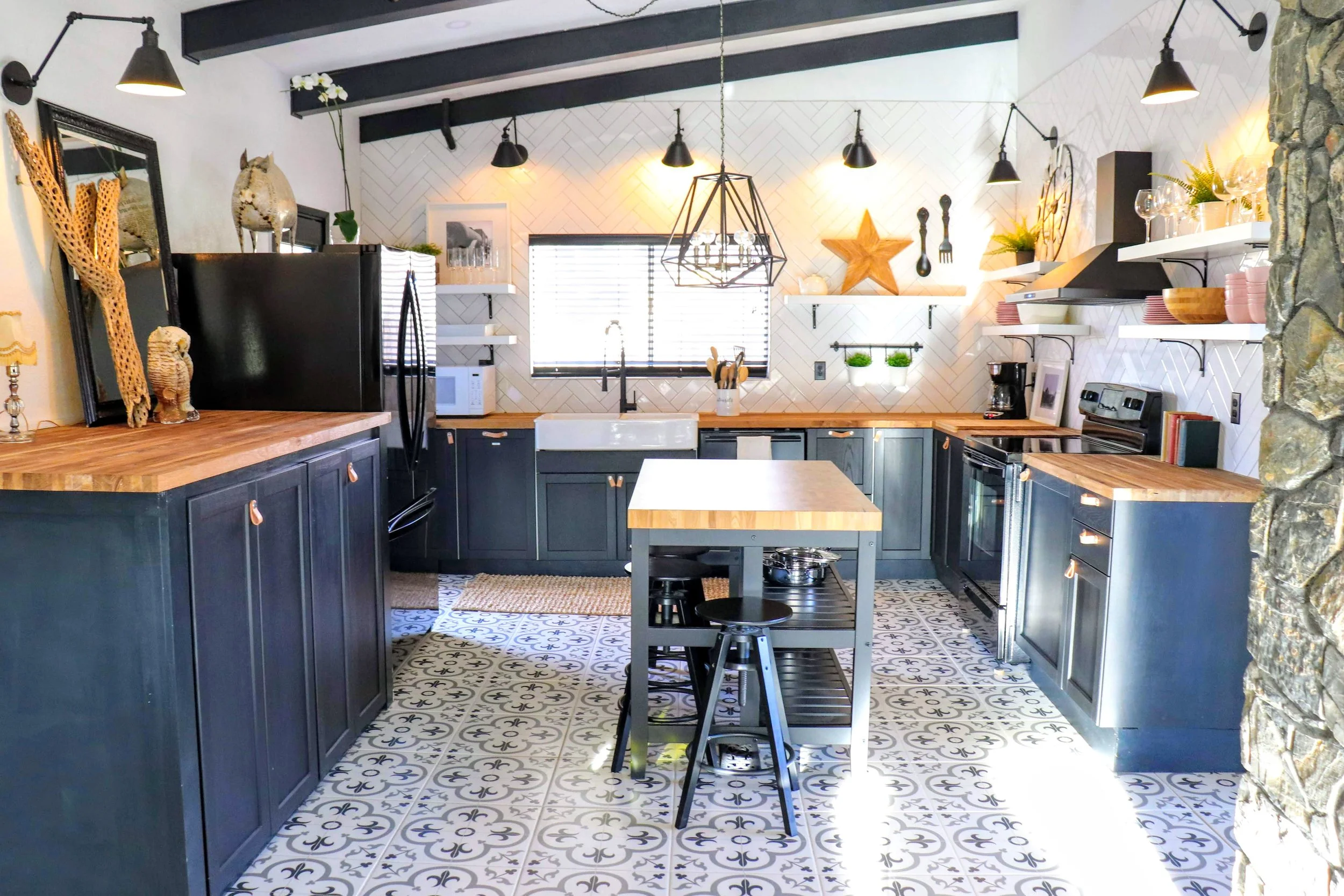 New Kitchen lights on DTD.JPG