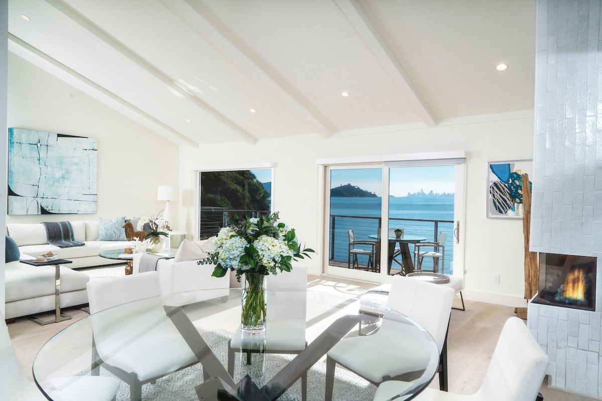 Maximus_The Cove at Tiburon_The Pointe 4Bdrm_living room with a water view.jpg