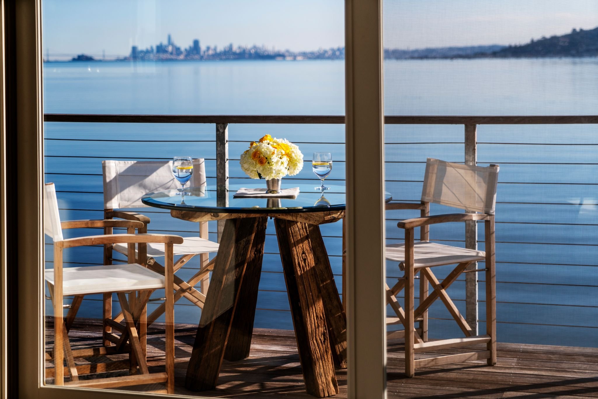 Mother&rsquo;s Day done right, complete with a glass of wine and stellar waterfront views. #TheCoveAtTiburon #ThePointeCollection