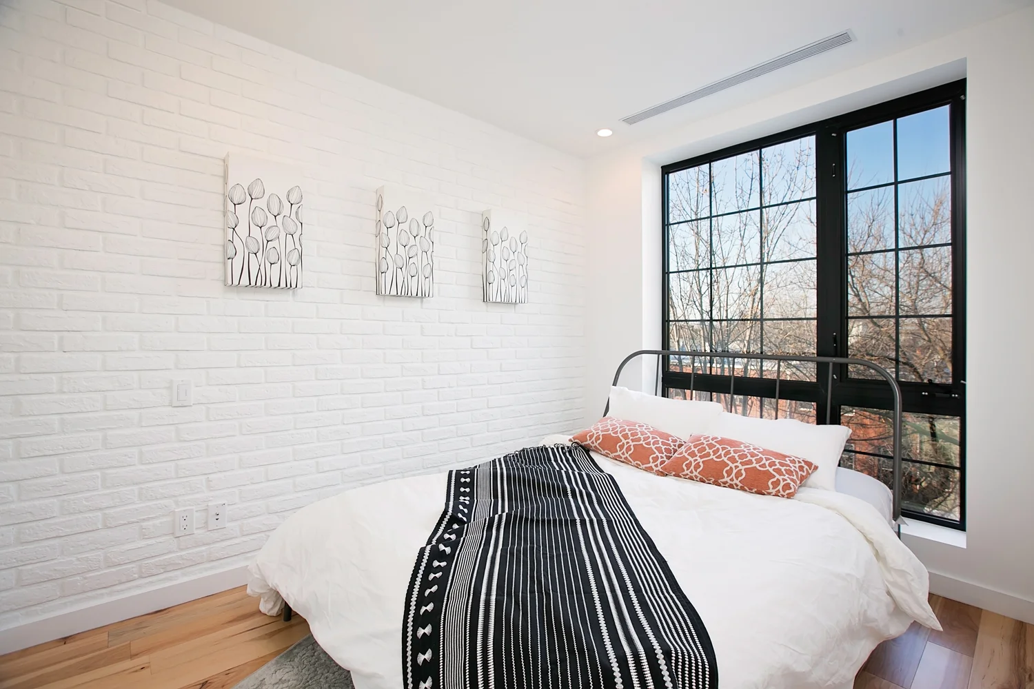 4B 2bed1.jpg