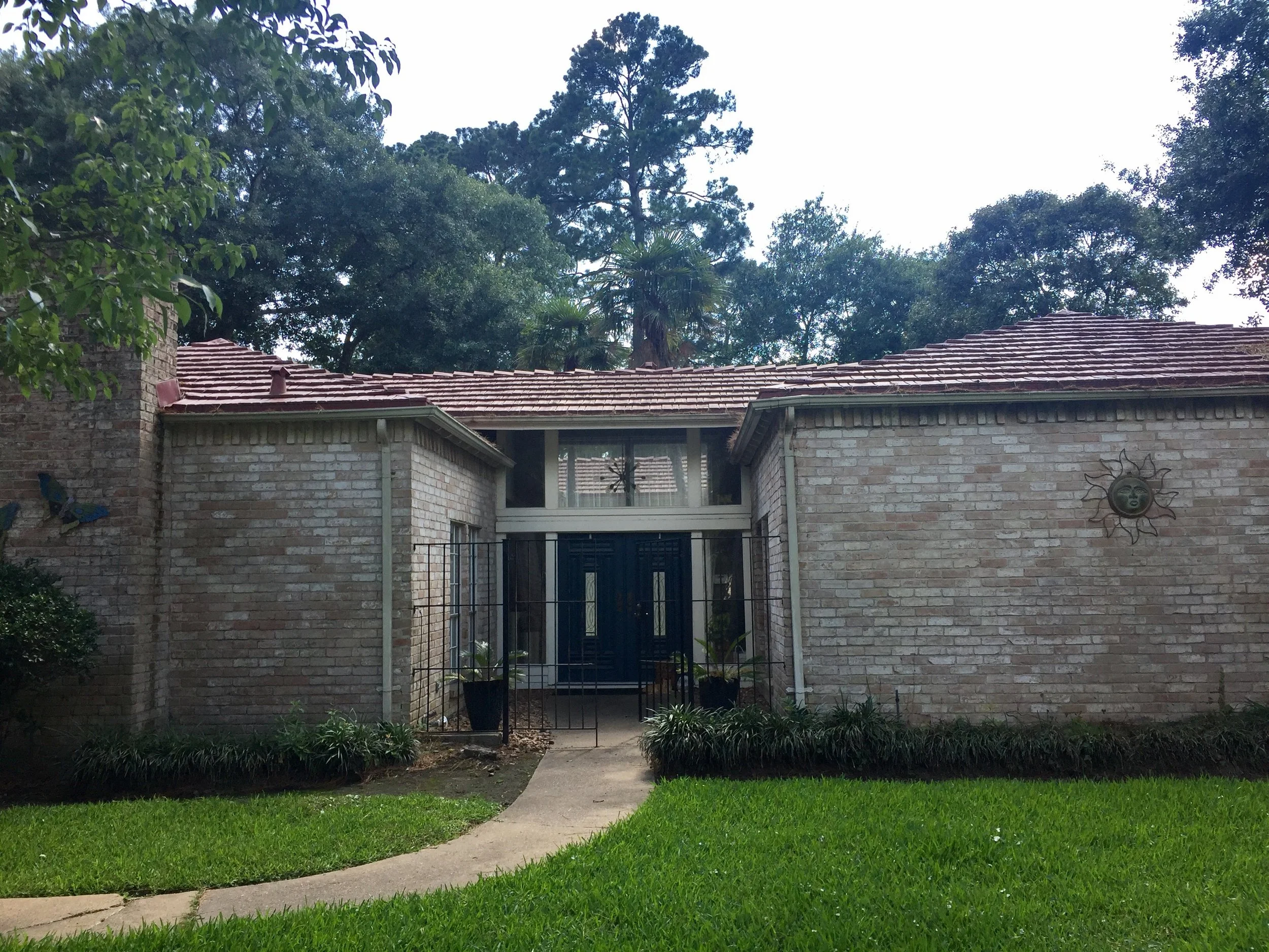 house pic.jpg