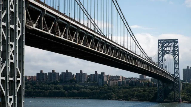 bridge599942912.jpg
