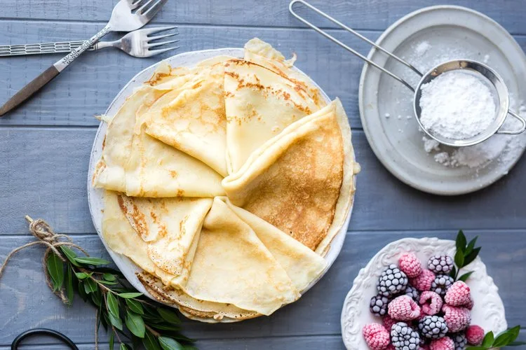 crêpes+pancakes+pale-min.jpg