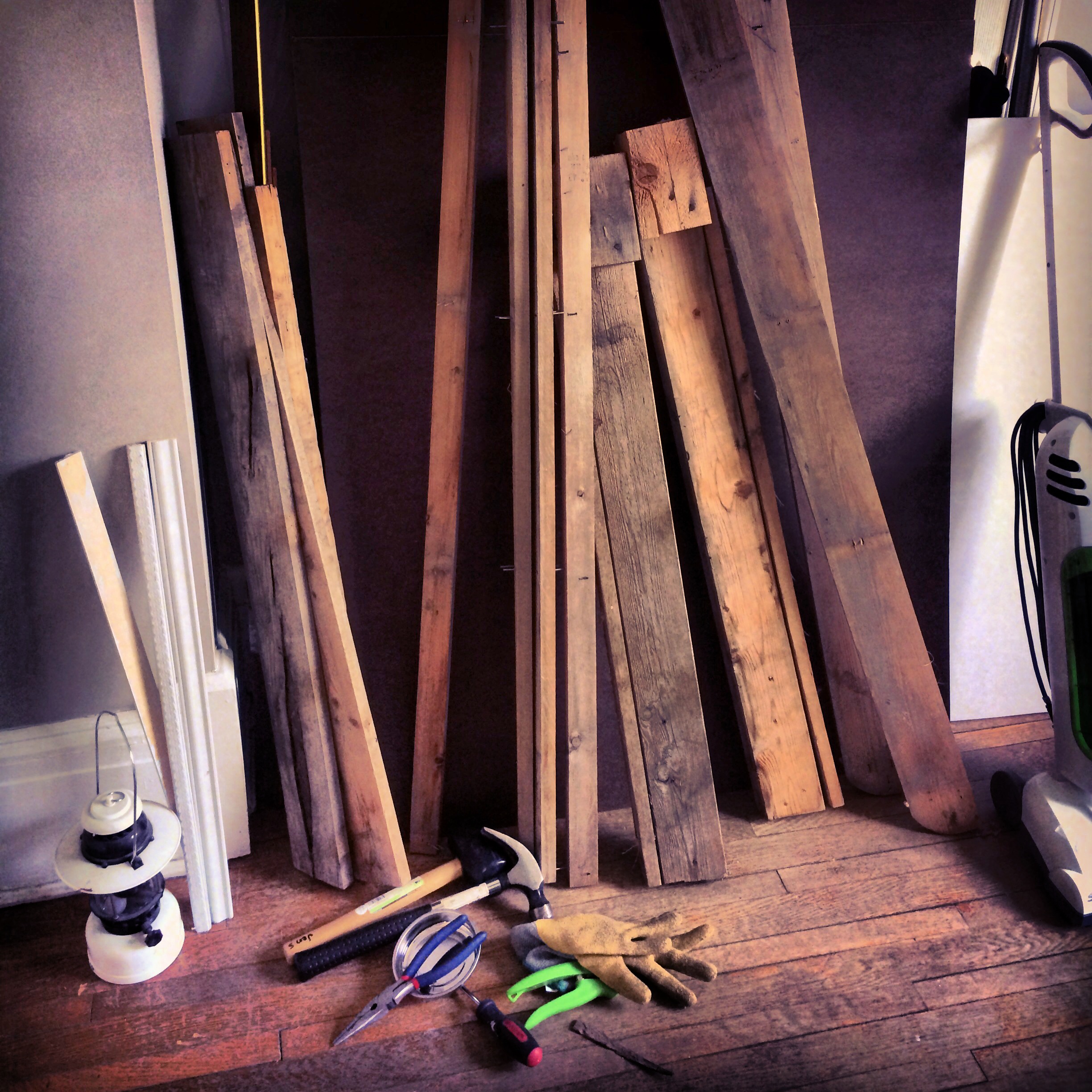 Marquis sign materials
