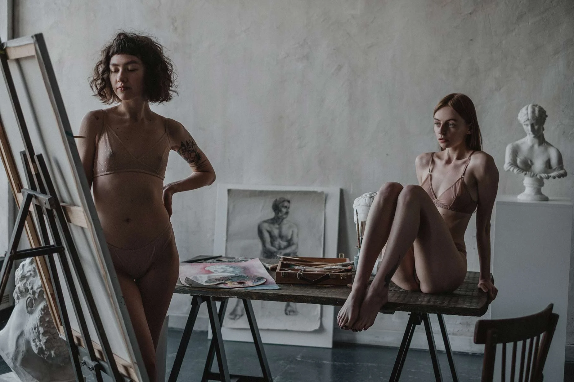 Lolita_and_Alina_by_Dawid_Imach_9.jpg
