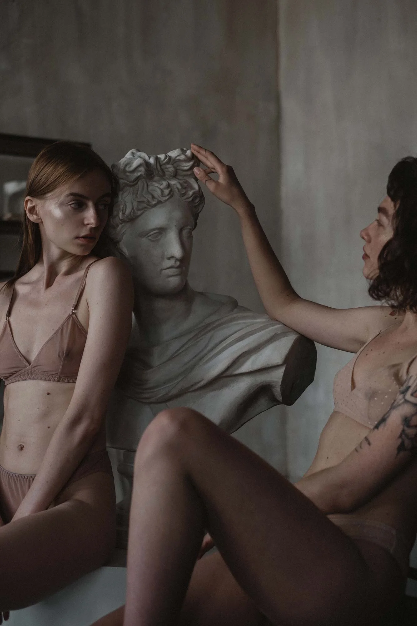 Lolita_and_Alina_by_Dawid_Imach_21.jpg
