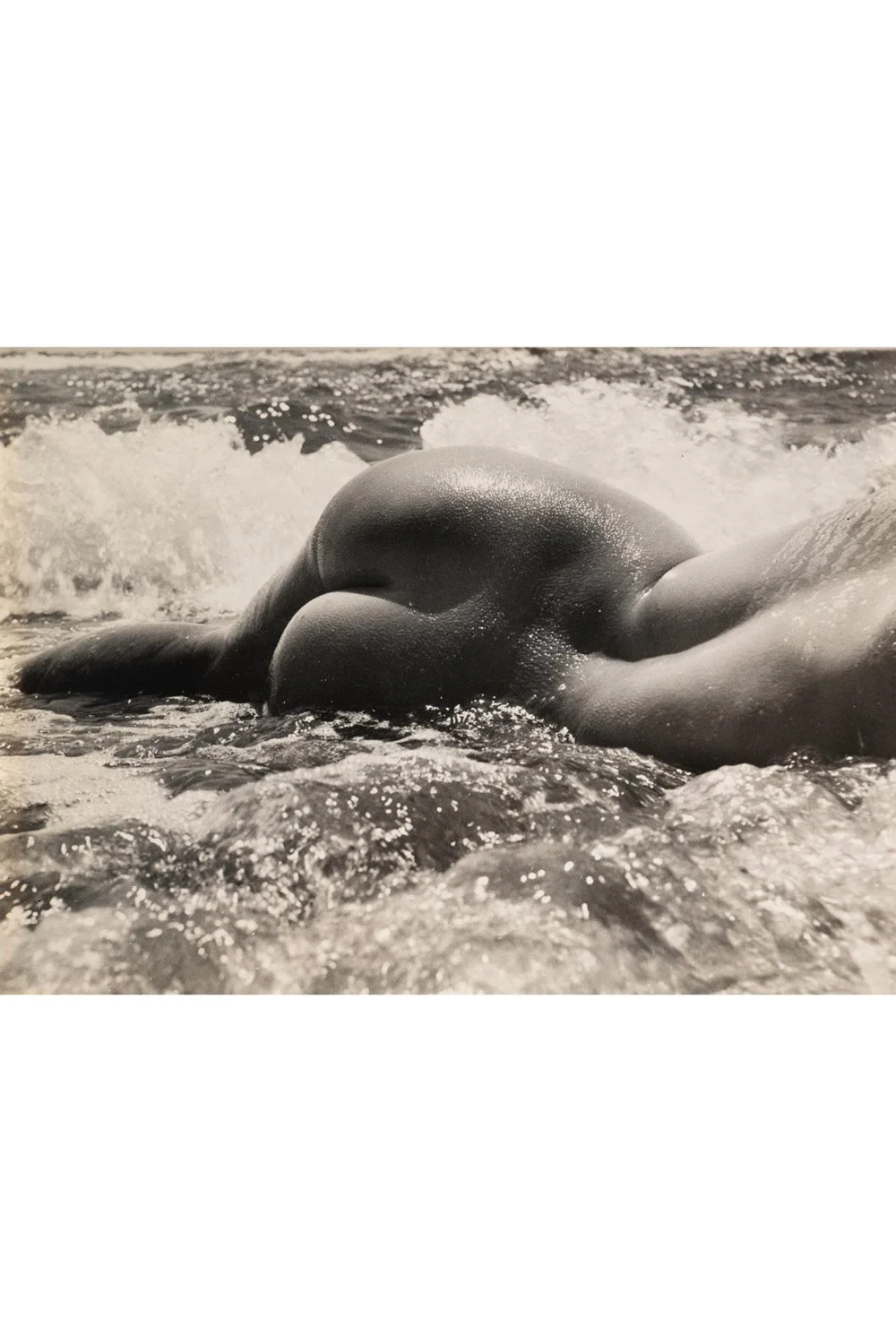 %22NUS DE LA MER%22 BY LUCIEN CLERGUE 19607.jpg