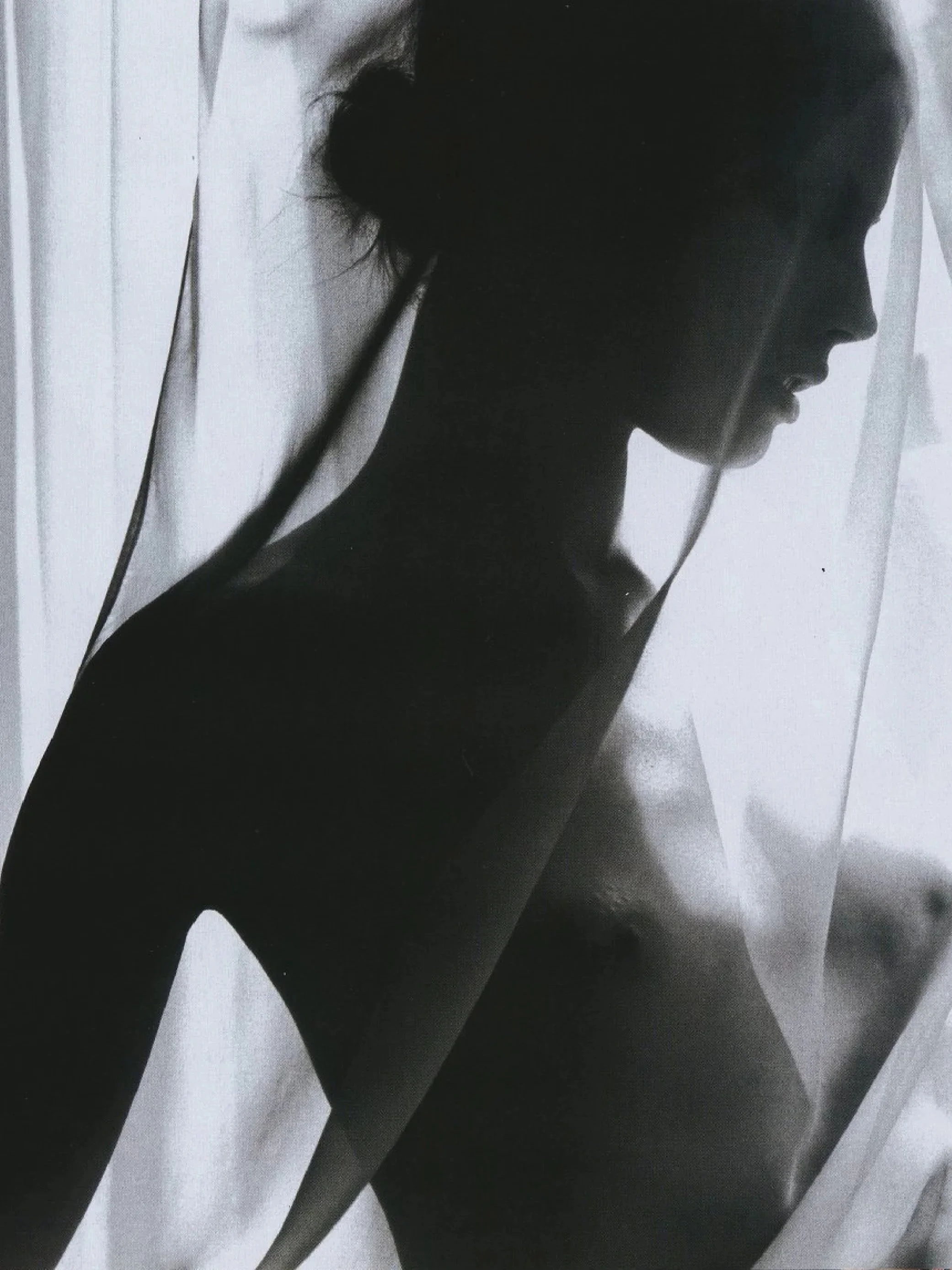 MAGDALENA FRACKOWIAK BY BEN HASSETT, 2008