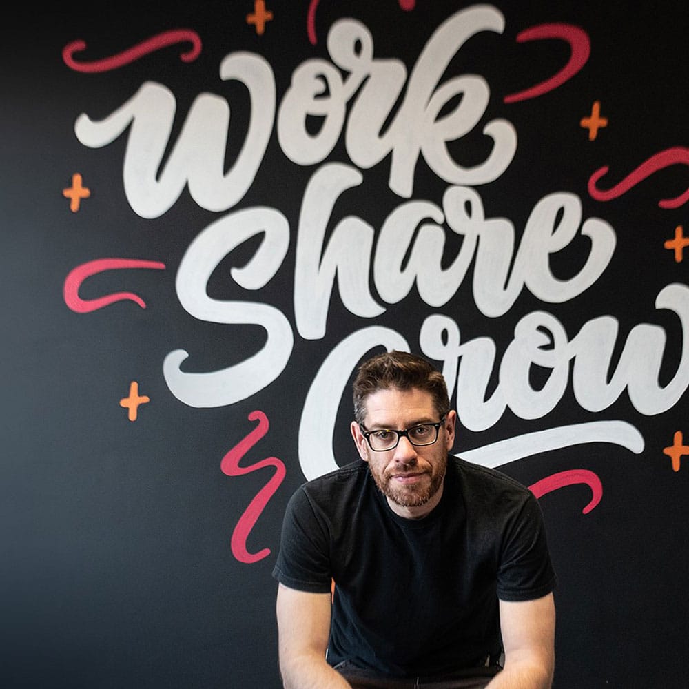 crayligraphy_website_instructors_ianbarnard.jpg