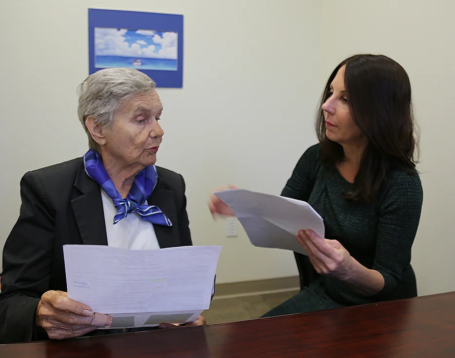 Tracey-with-client.jpg