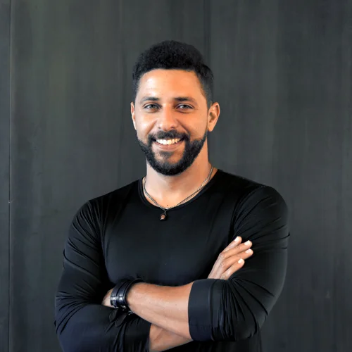 Leandro Couto de Almeida Designer