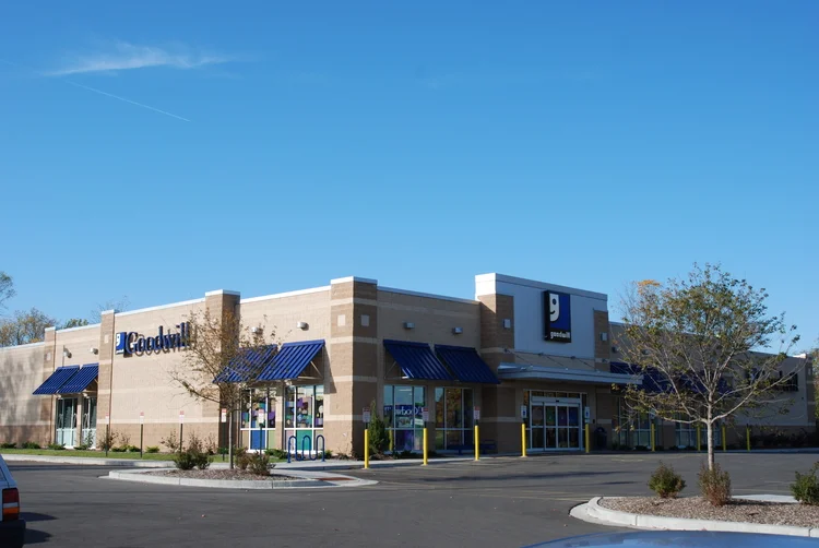 Pewaukee.jpg