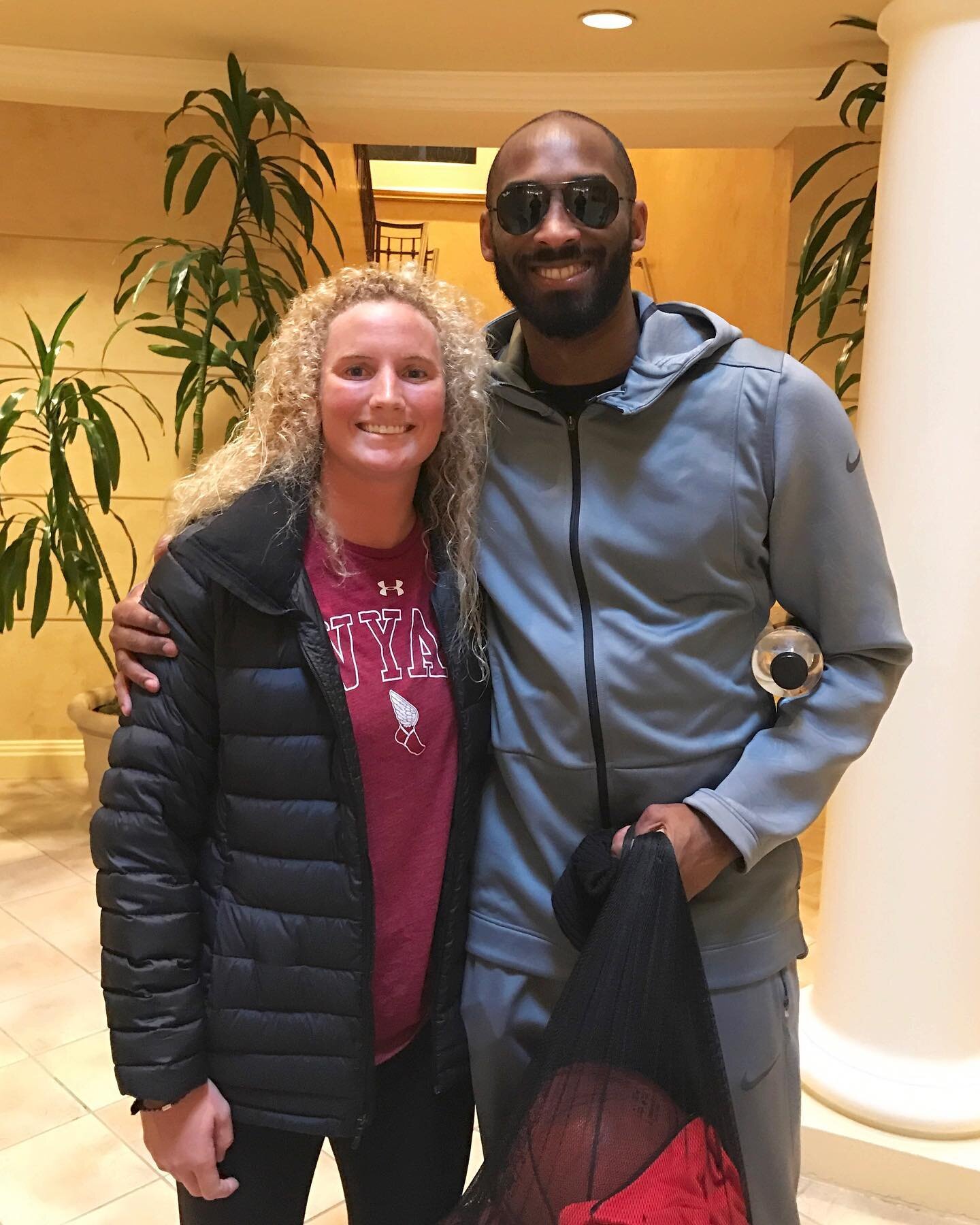 My #KobeStory for today is about the first time I met him in January 2017 at @balboabayresort. I was working out while he was coaching his daughter&rsquo;s basketball team. I strategically finished my workout early and sat at the bottom of the stairs