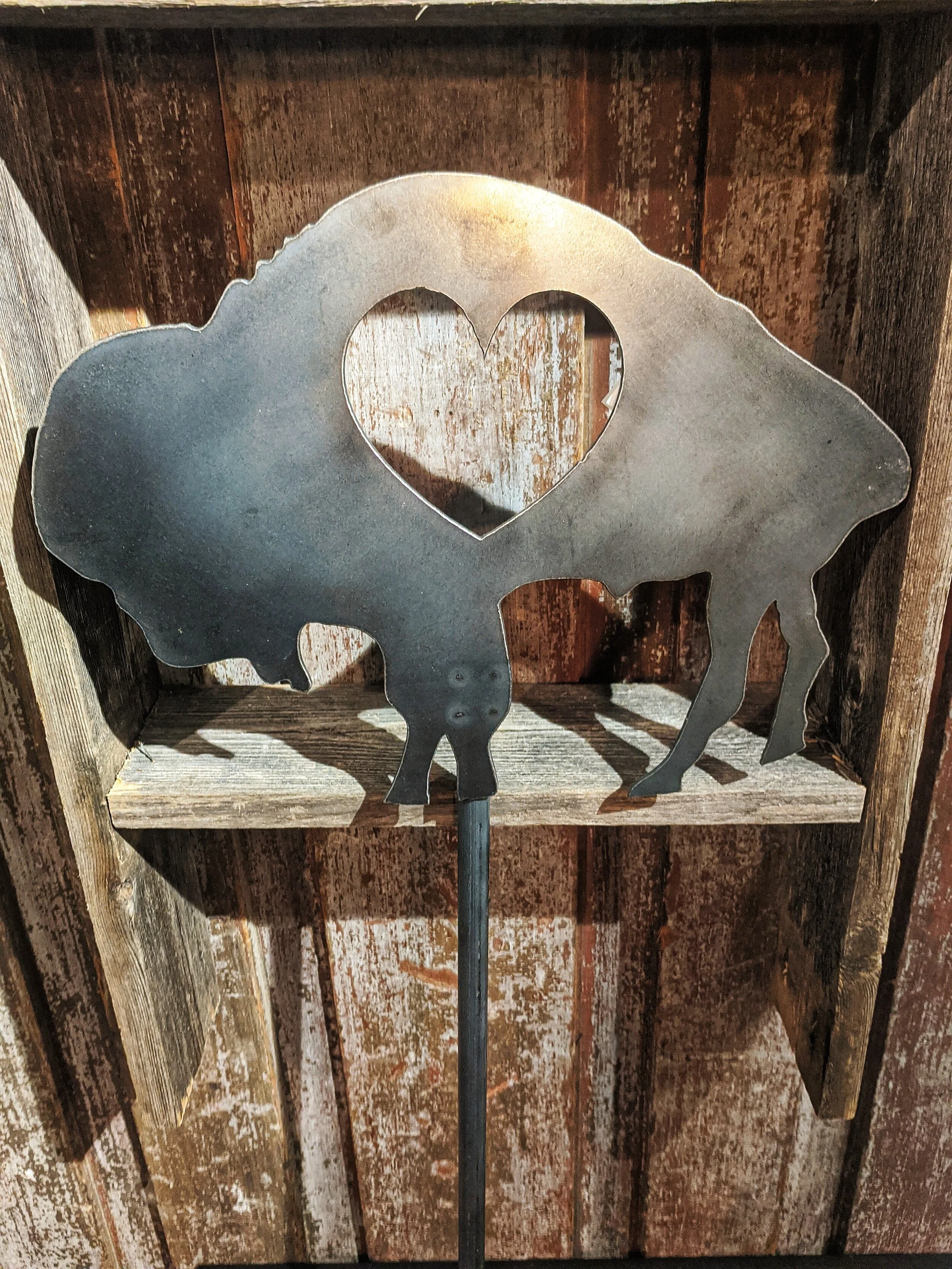 Tall Heart Buffalo Lawn Stakes.jpg