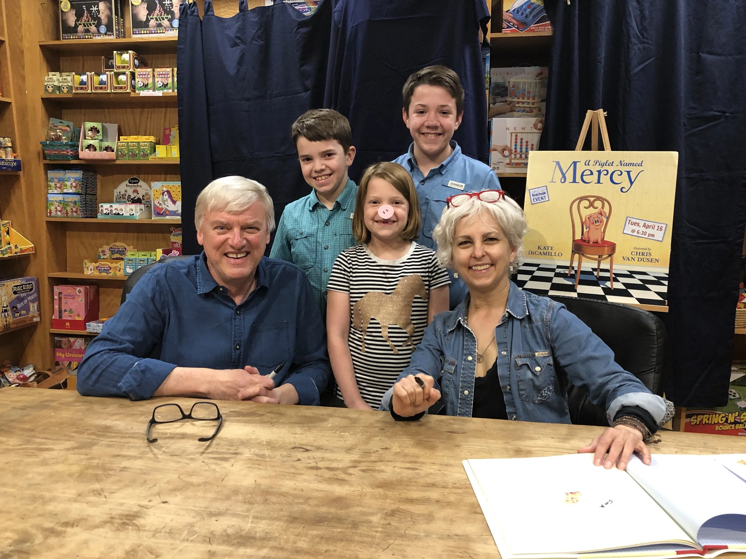 The Wiglets with Kate DiCamillo and Chris Van Dusen