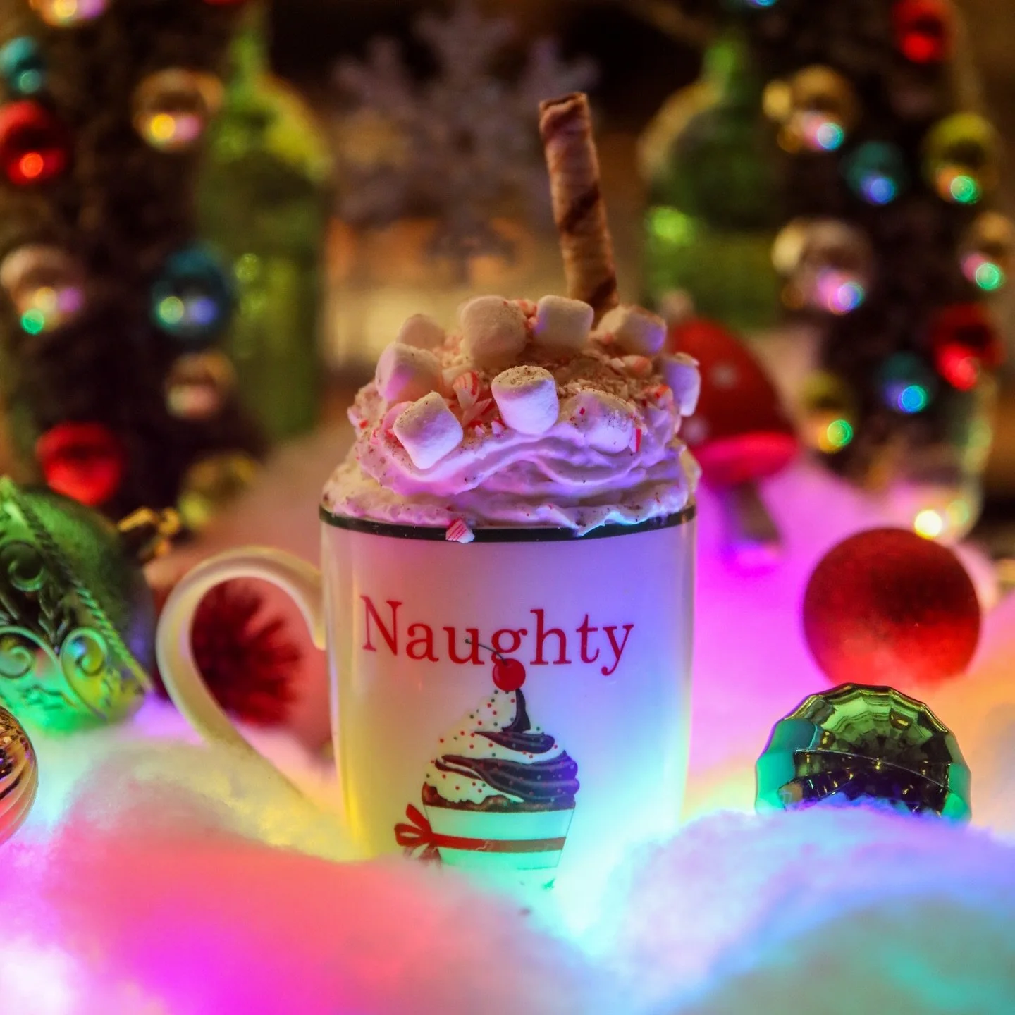 I&rsquo;M IN LOVE WITH THE COCOA

Rich &amp; Creamy Hot Cocoa, topped with Whipped Cream, Mini Marshmallows, Crushed Peppermint Candy &amp; a Choco-Hazelnut Pirouline!

For all you Grownup Kids, add a sneaky shot of Branca Menta!