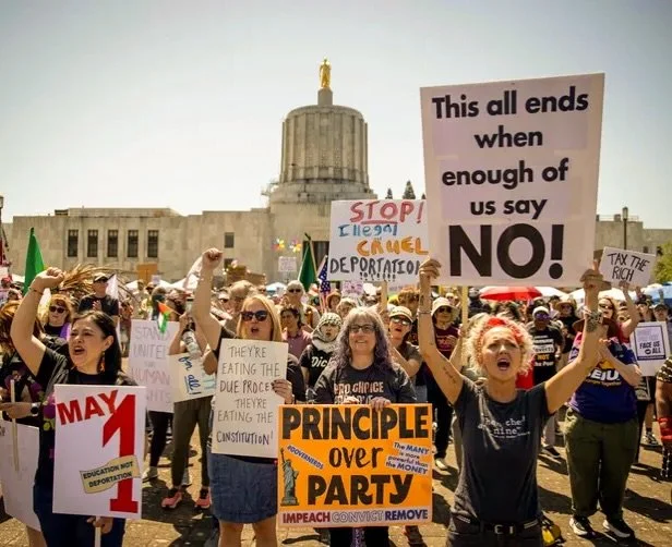 May Day is a powerful reminder of the ongoing fight for workers&rsquo; rights and dignity. We stand in solidarity with those raising their voices today.

We&rsquo;re open at HeyLove&hellip;&hellip;.not because we don&rsquo;t believe in the cause, but