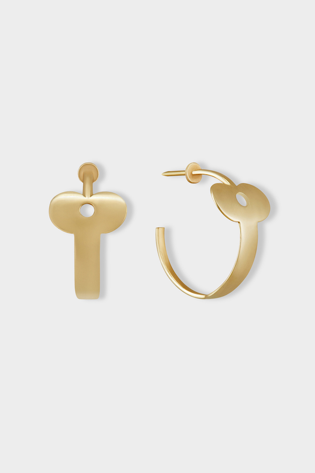KEY HOOPS IN YELLOW GOLD