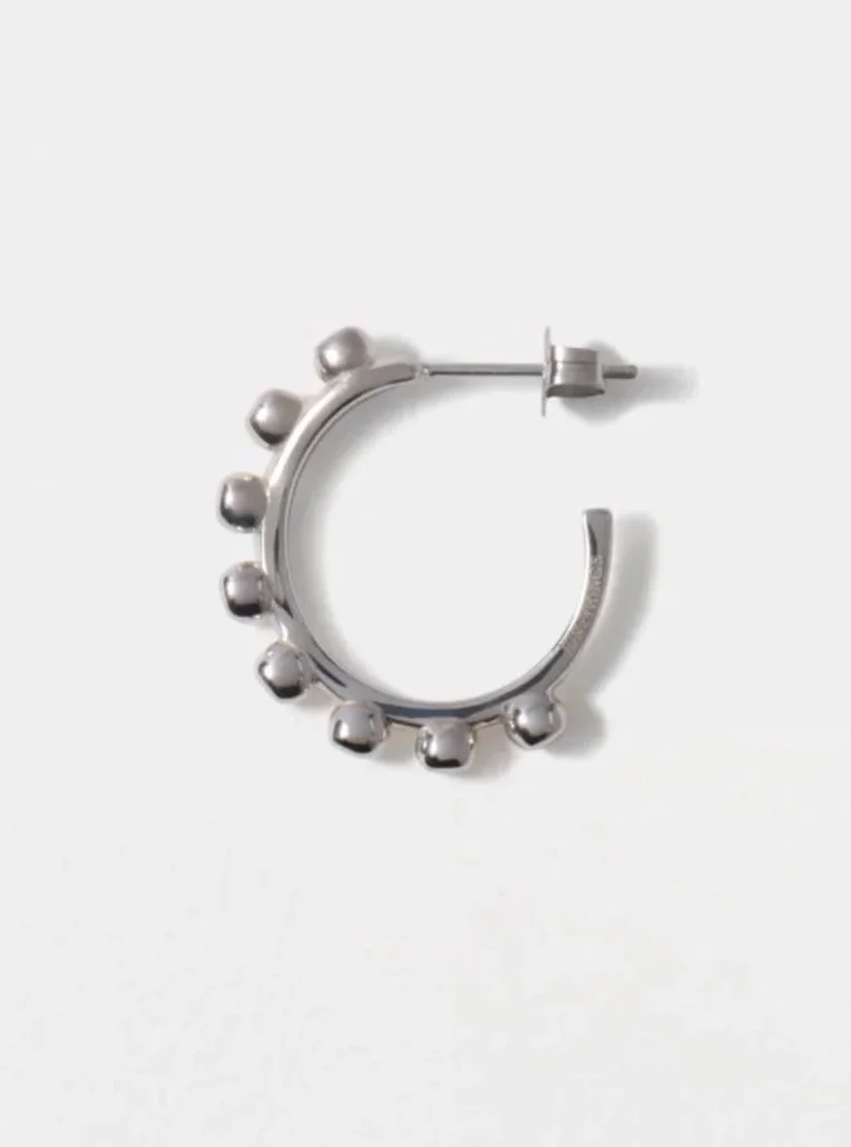 JUNETHINGS_SILVER_FREEDOM_HOOPS_SML-2.jpg