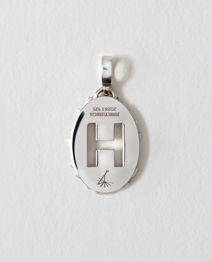 JUNETHINGS_H_CHARM_BACK_SLV___.png