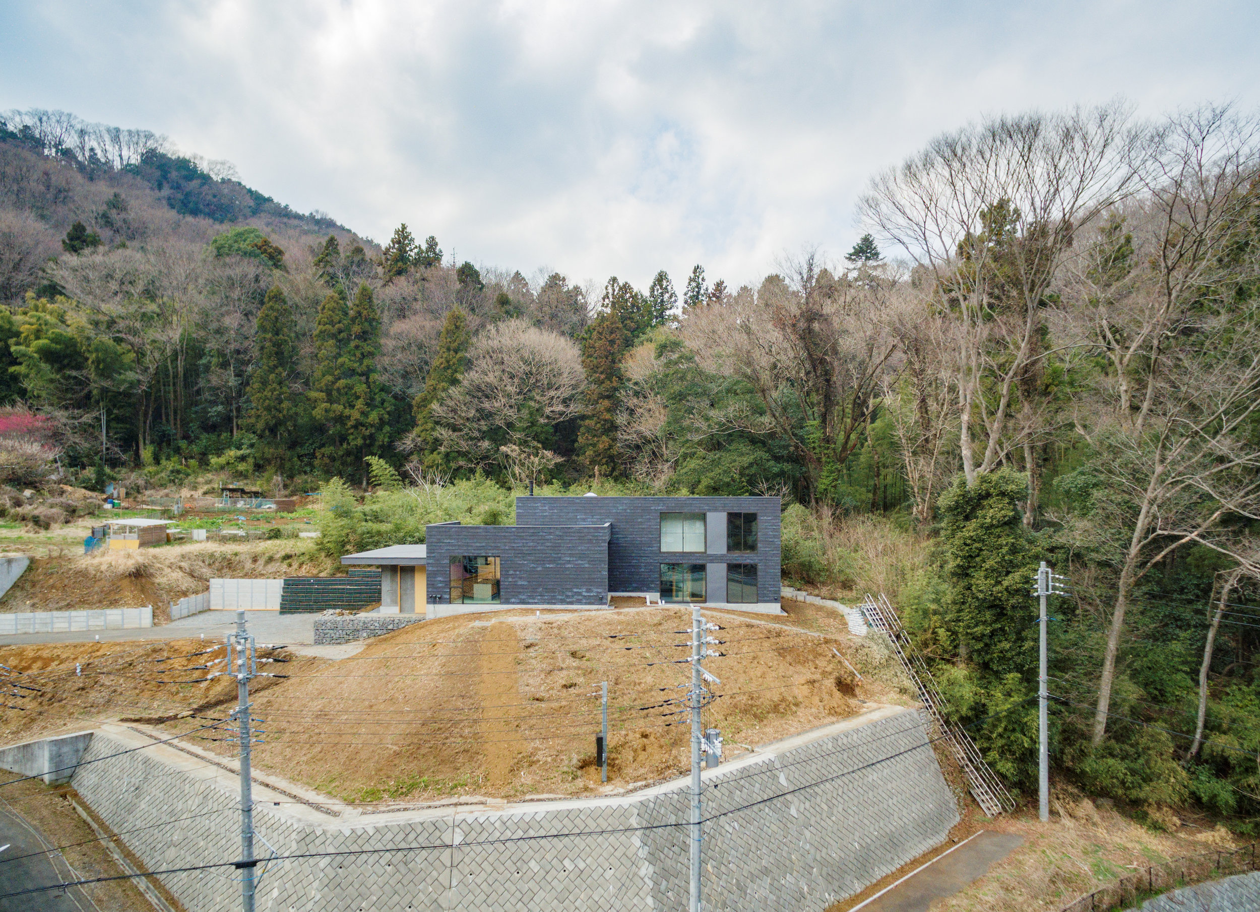 高尾山口の家