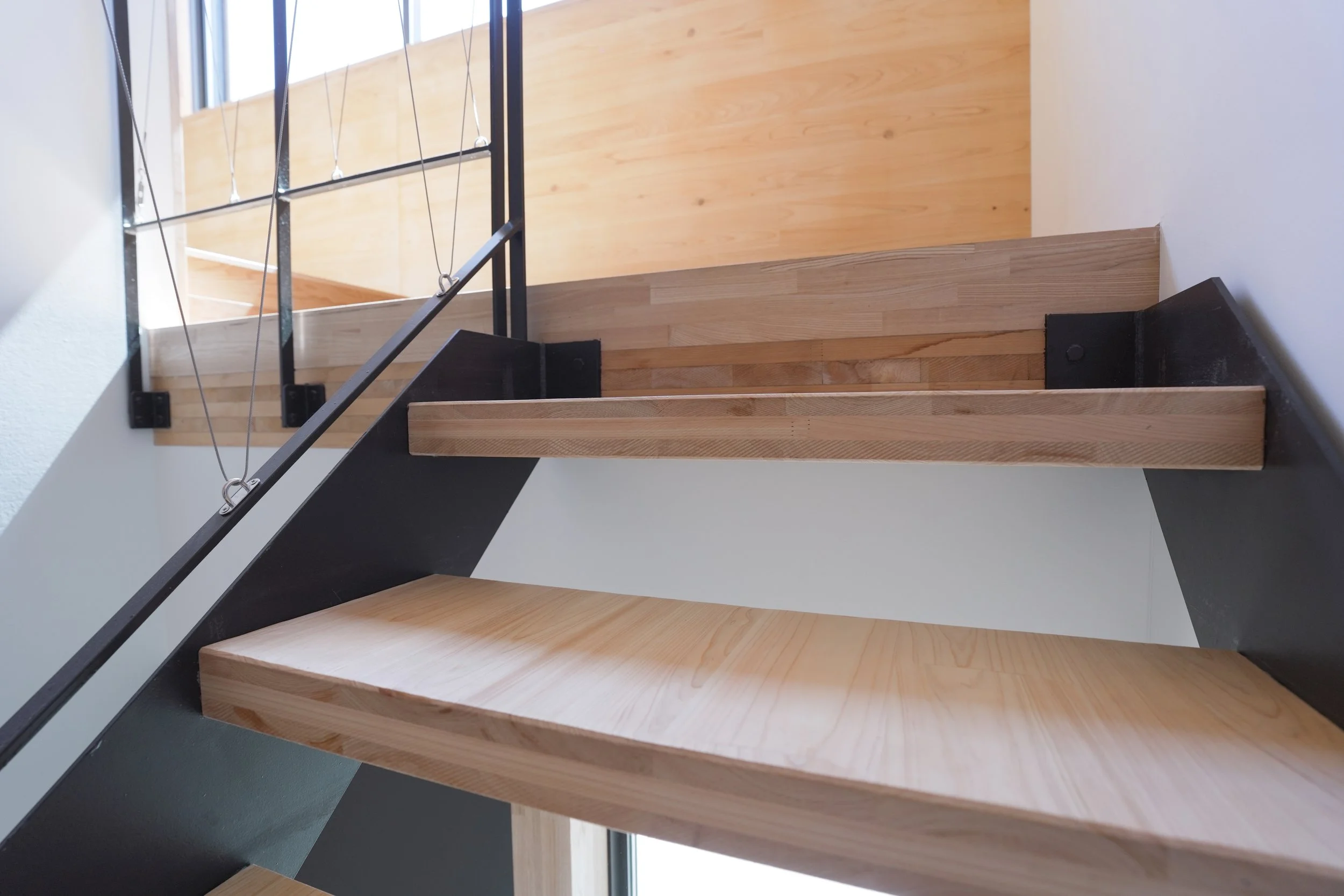  Detail of Stairs, Photo: SHIN-MIRAI INC. 