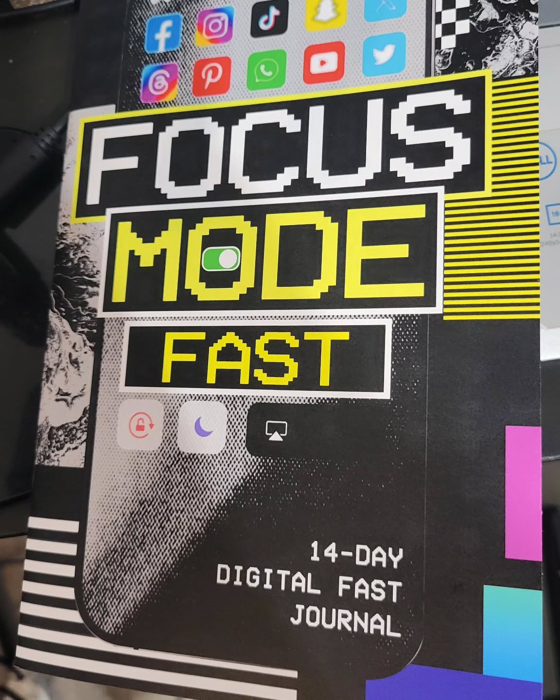 Starting a 14 day digital (SM) fast tomorrow 1/6. Working towards a clearer mind and focused on synergy with God. Don't be afraid to end the mindless scroll and put yourself in a better mental position. 🧠 Check the comments for digital fast journal.