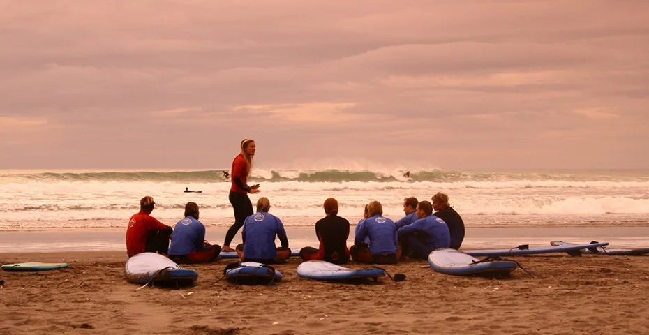 Beach-Lesson-Sunset-930x480.jpg