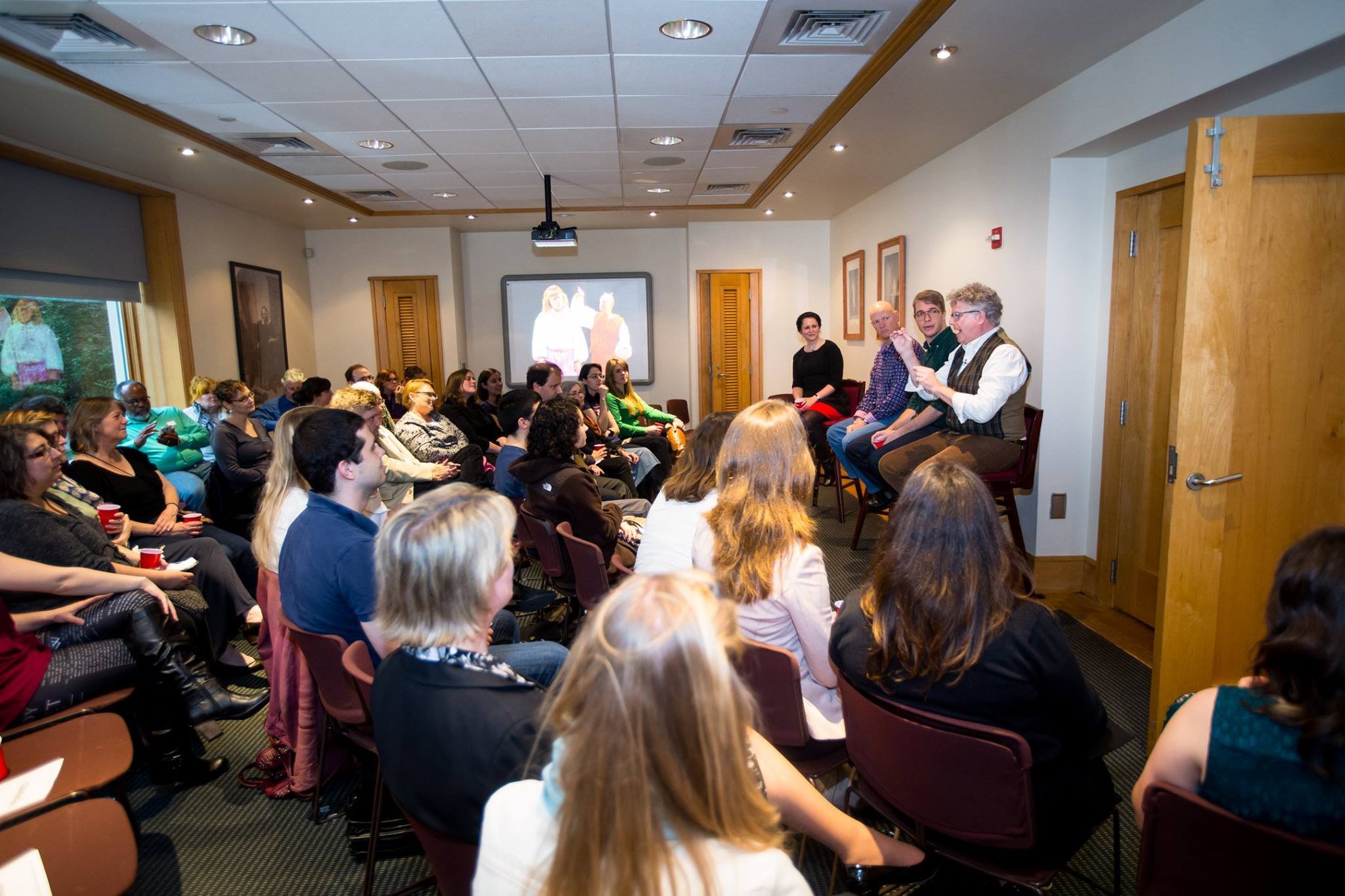 folger-shakespeare-brews-and-banter.jpg