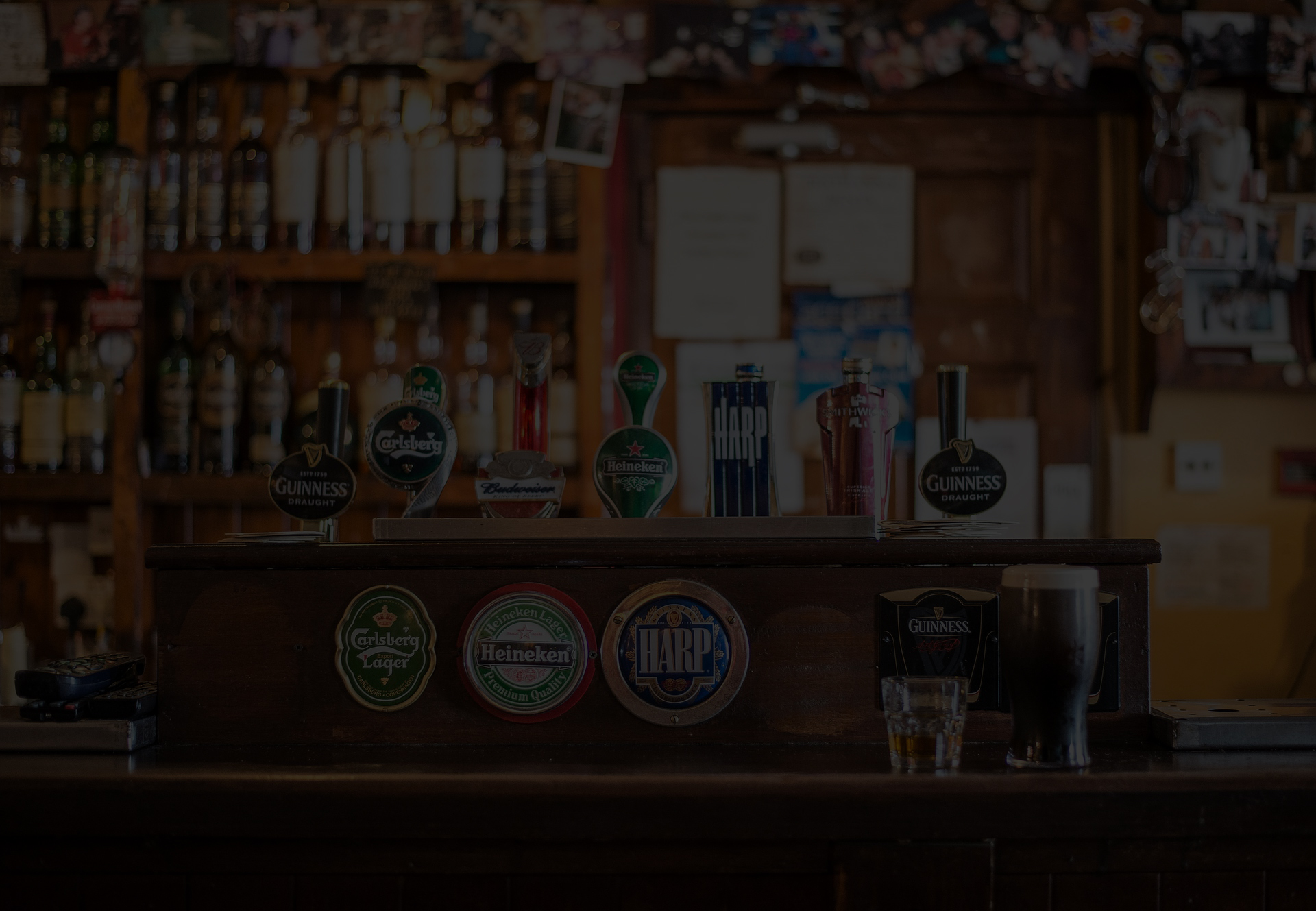 bar-dark.jpg