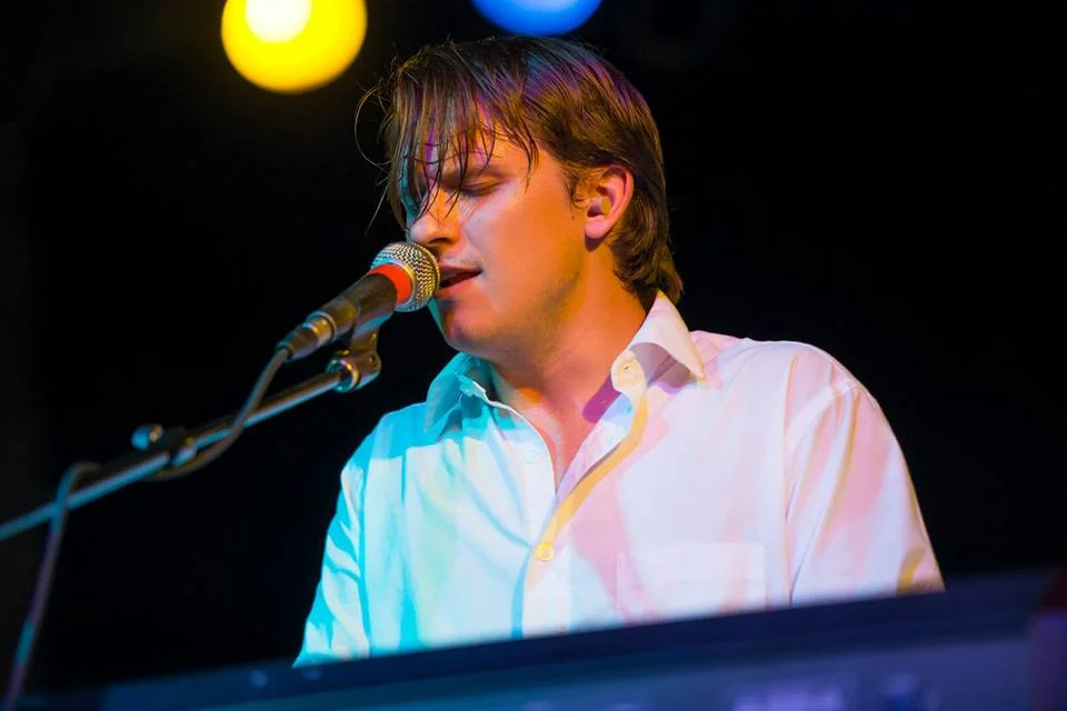 Alex Hunnicutt at Growler Haus