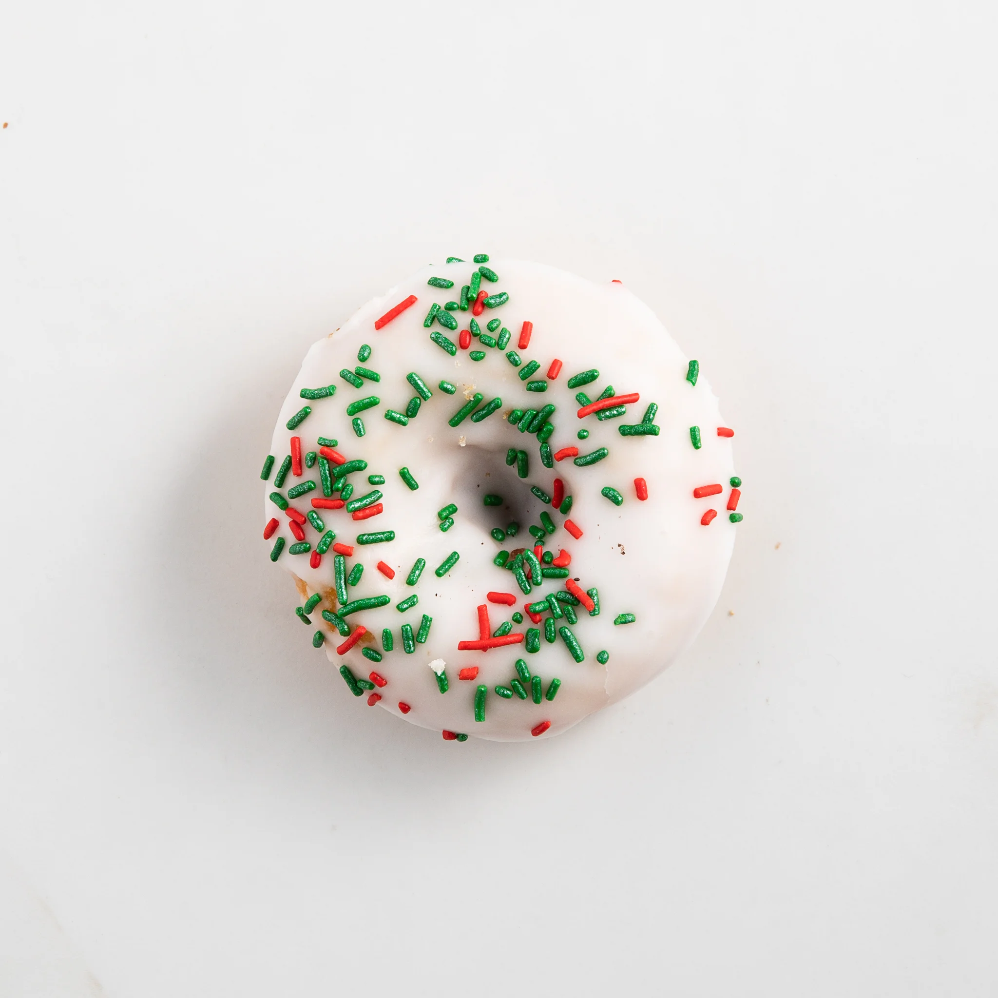 Christmas Sprinkle Donut || Primo's Donuts Los Angeles