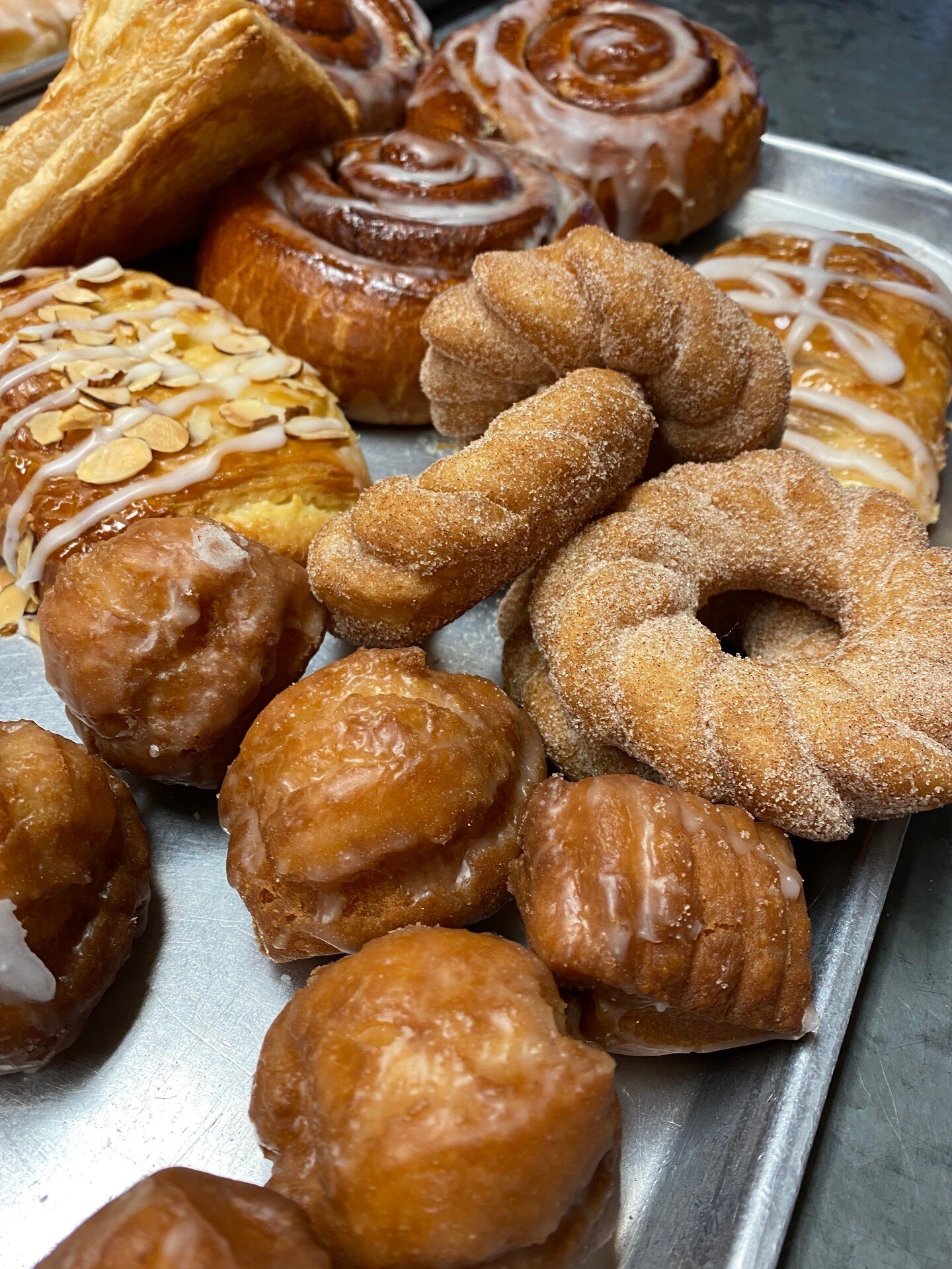 How lucky are we to live in a world where people still bake donuts fresh?  Shoutout to our bakers who start each day before the sun rises #freshbakeddaily