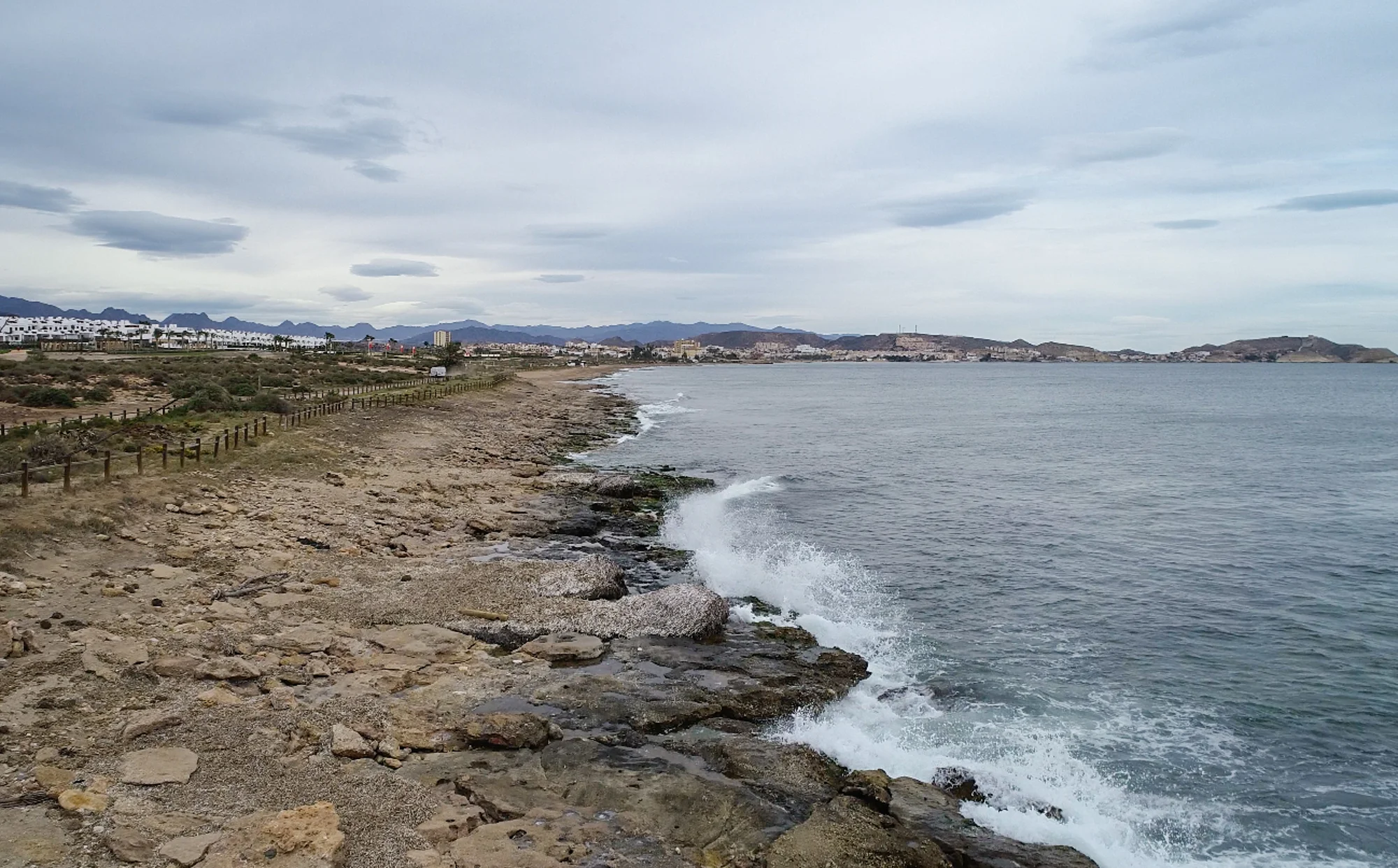 Qué ver en Pulpí. Playa de Los Nardos.