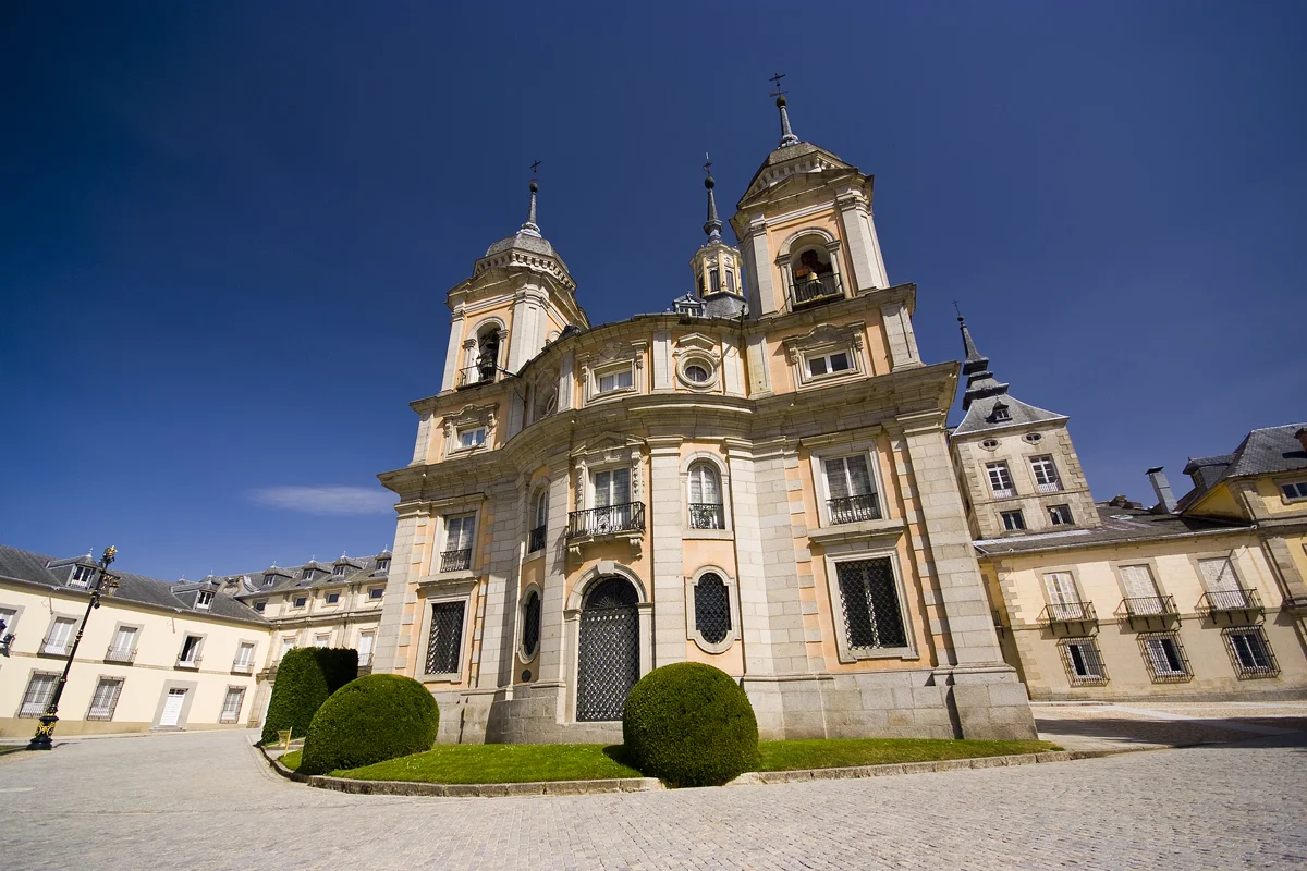 Palacio Real de la Granja de San Ildefonso (Segovia) - Colegiata de la Santísima Trinidad.