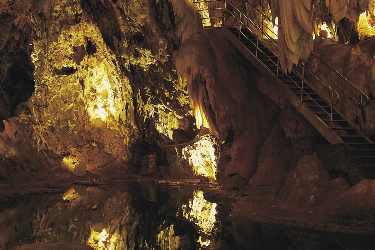Aracena (Huelva) - La Gruta de las Maravillas