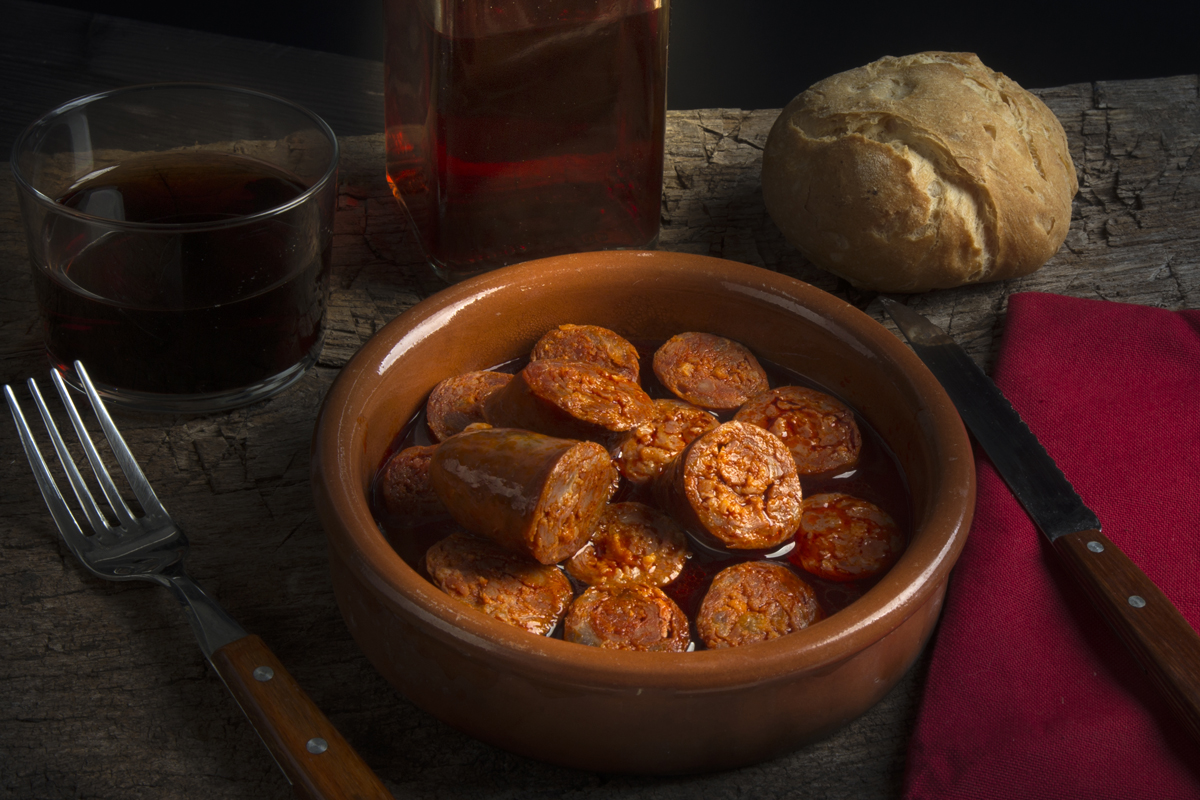 Platos típicos de Asturias - Chorizo a la Sidra / Foto: Turismo de Asturias - joaquinfanjul.com