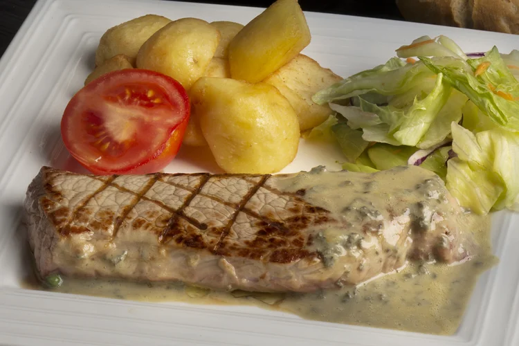 Platos típicos de Asturias - Entrecot al Cabrales